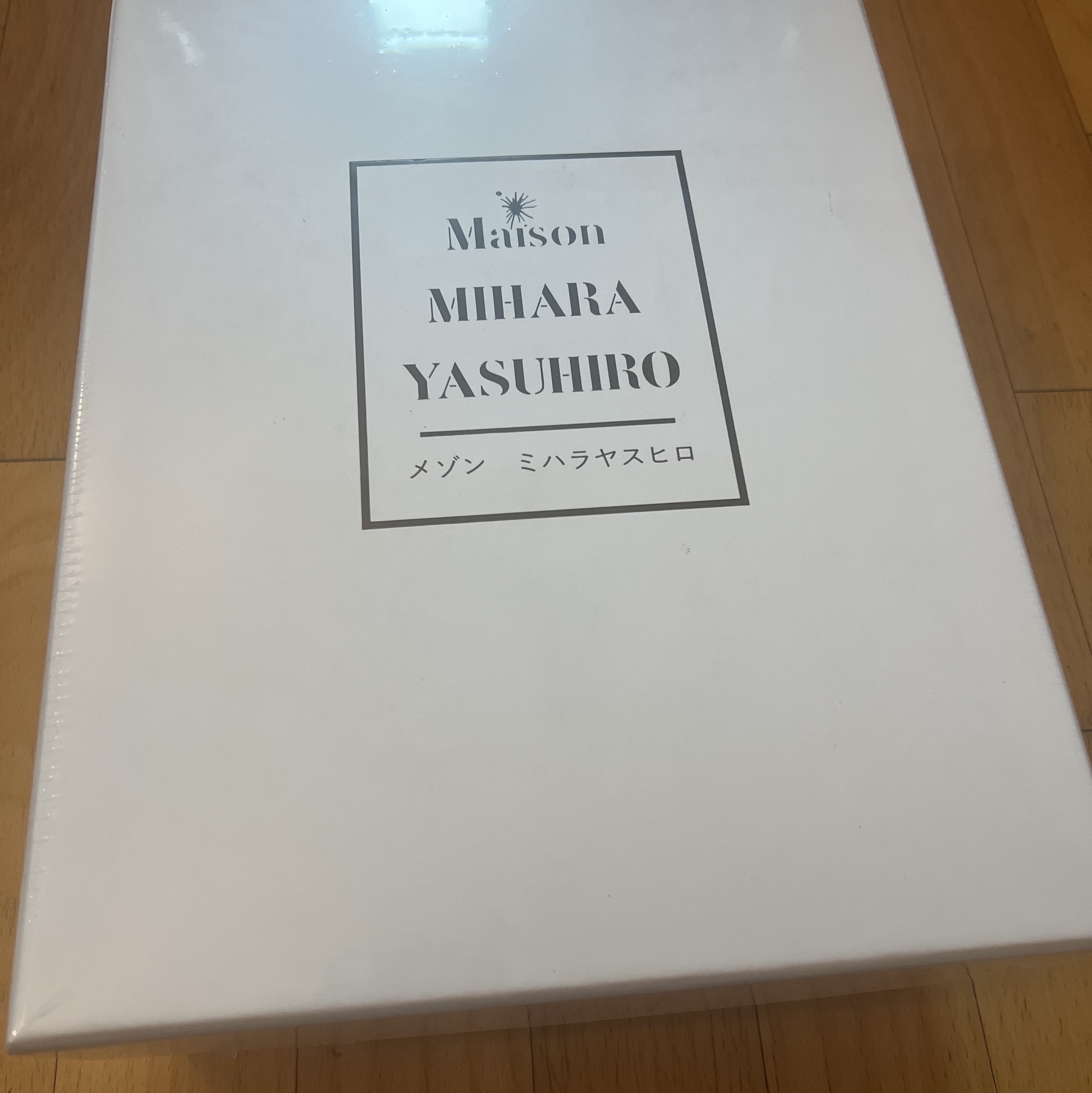 Maison Mihara Yasuhiro Blakey OG Sole Leather Low-top Sneakers Black 착용 스타일 - 1