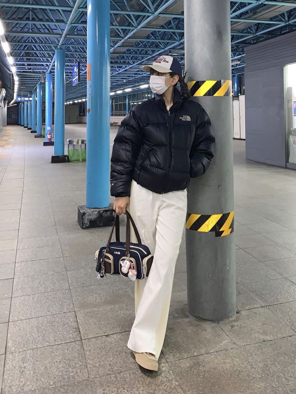 (W) The North Face 1996 Eco Nuptse Jacket Black, (W) The North Face 1996 Eco Nuptse Jacket White 착용 스타일