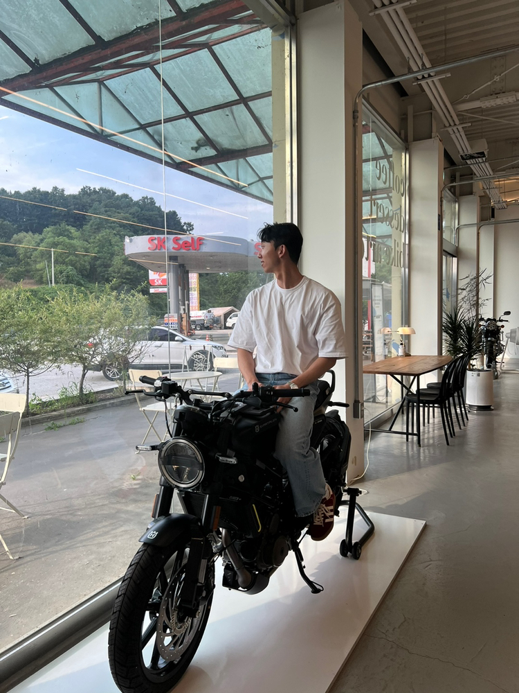 KREAM 프로필 이미지