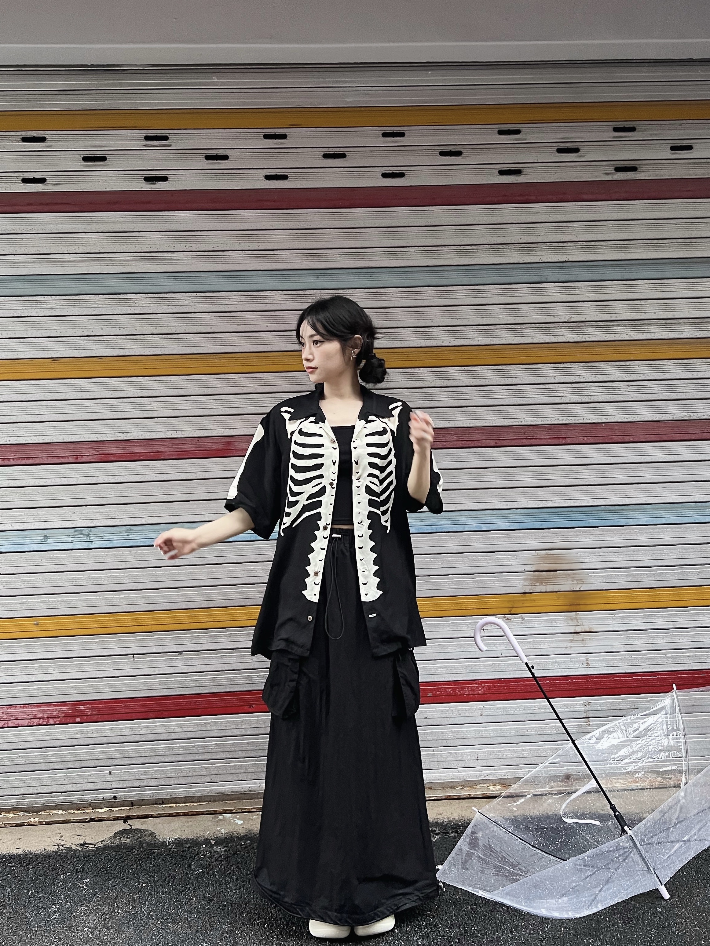 Kapital Silk Rayon Bone Aloha Shirt Black 착용 스타일 - 2