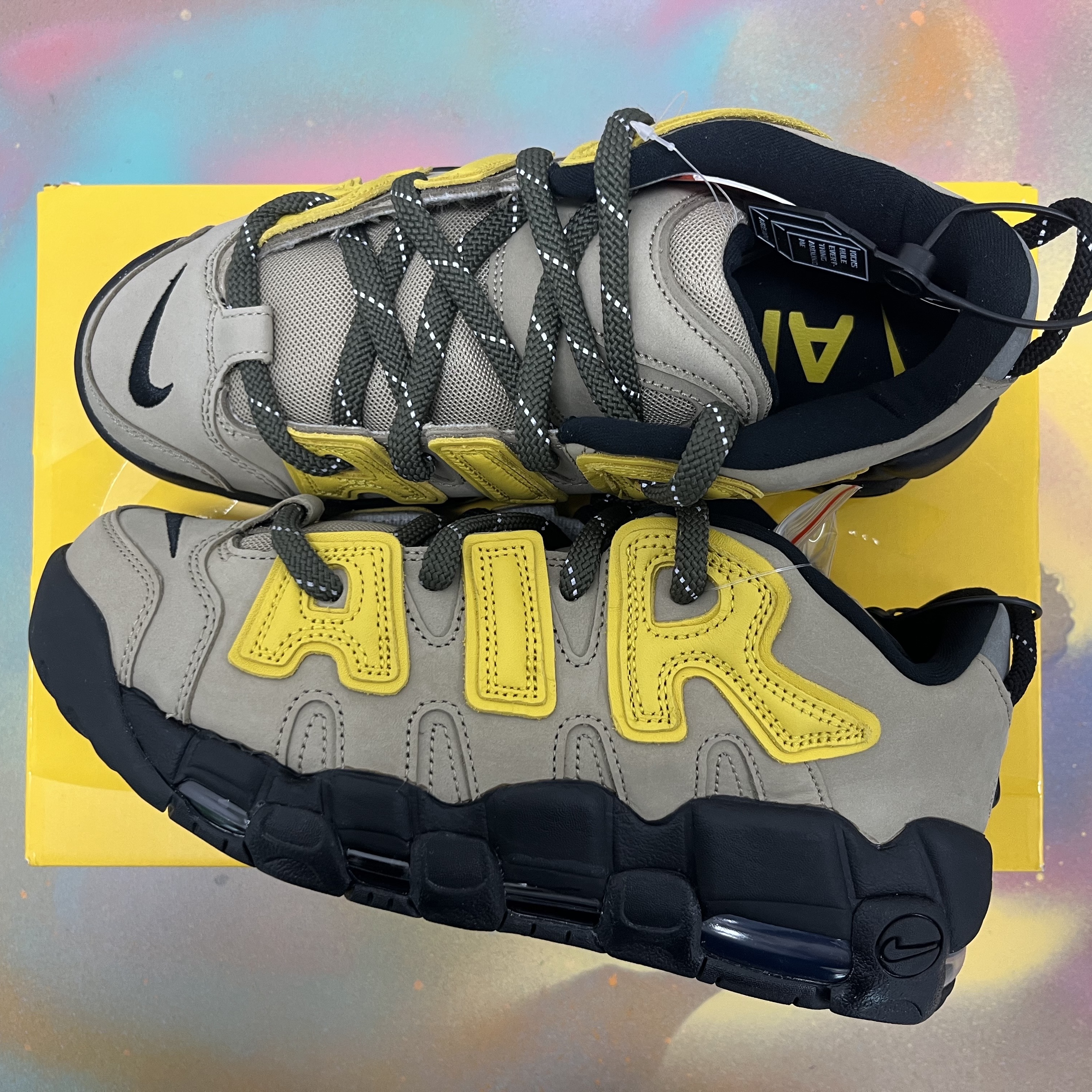 Nike x Ambush Air More Uptempo Low Vivid Sulfur and Limestone 착용 스타일