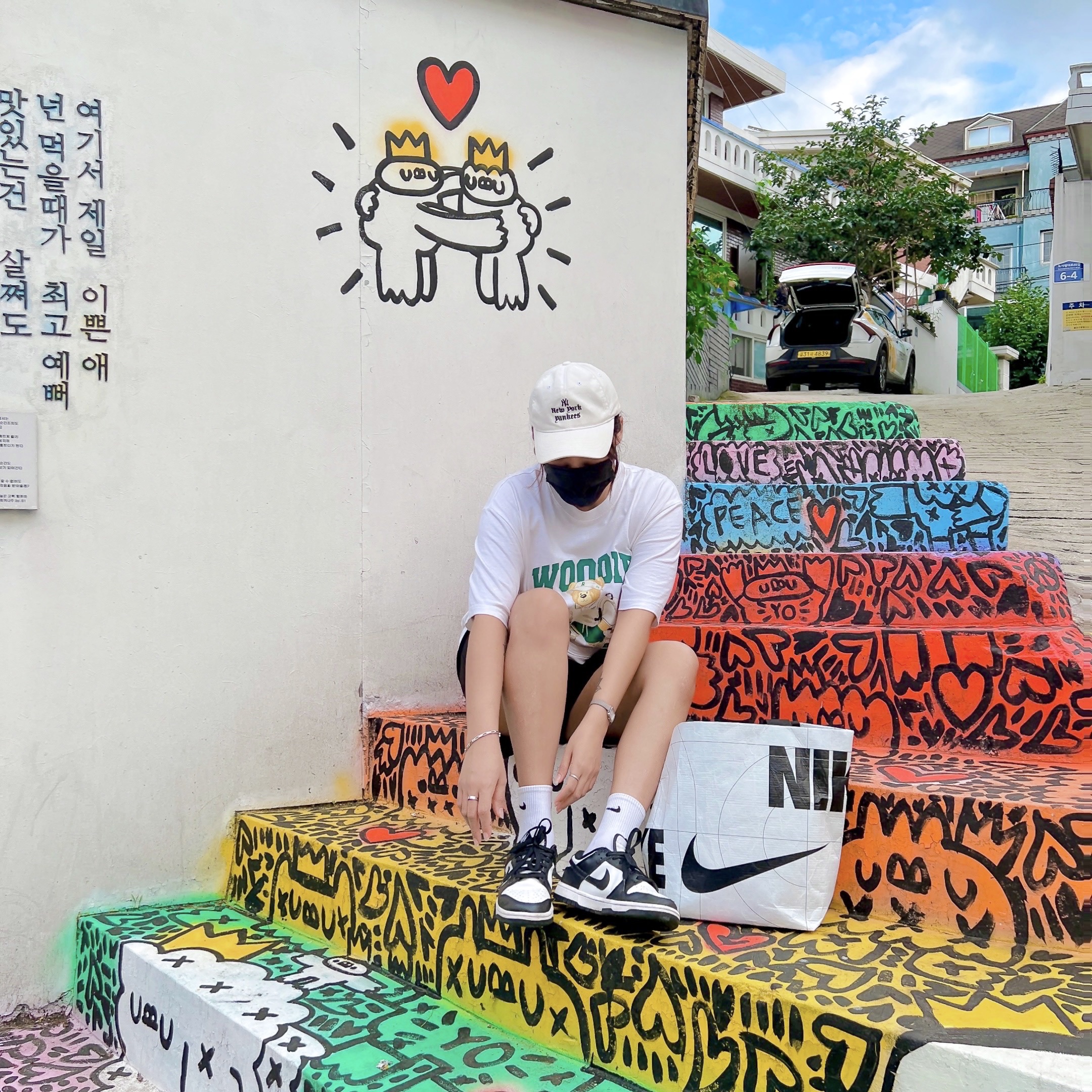 (W) Nike Dunk Low Black 착용 스타일 - 1