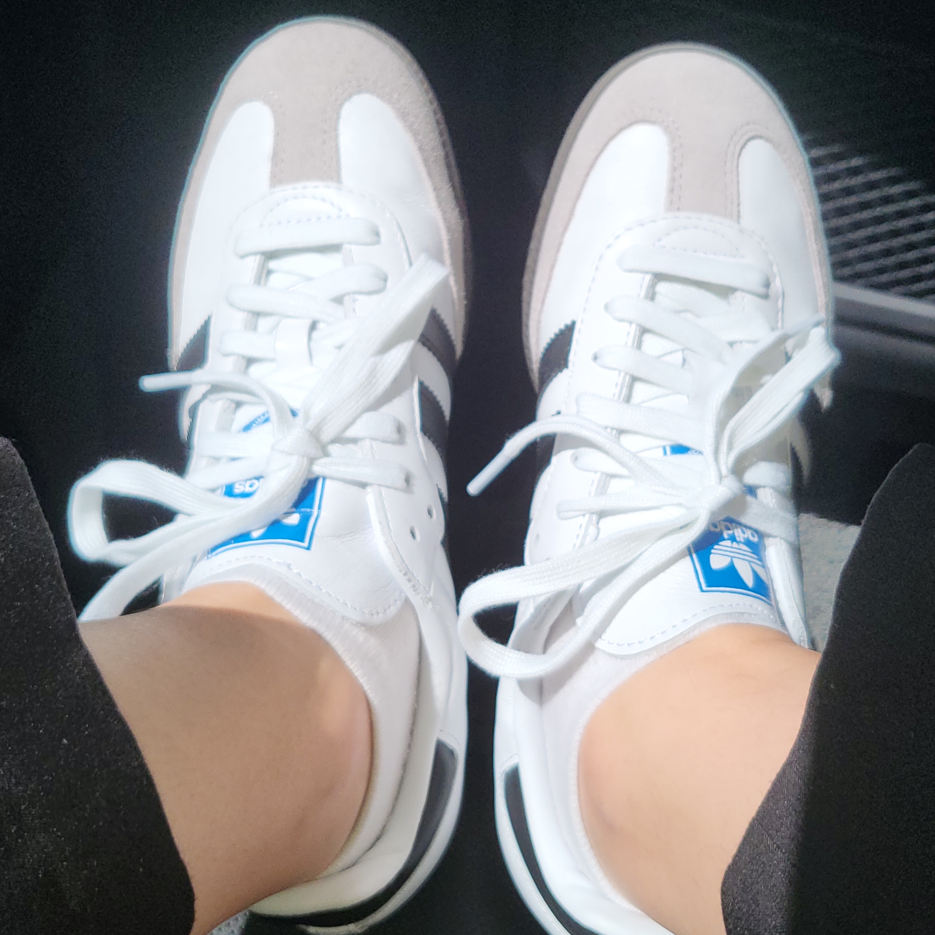 Adidas Samba OG Cloud White 착용 스타일