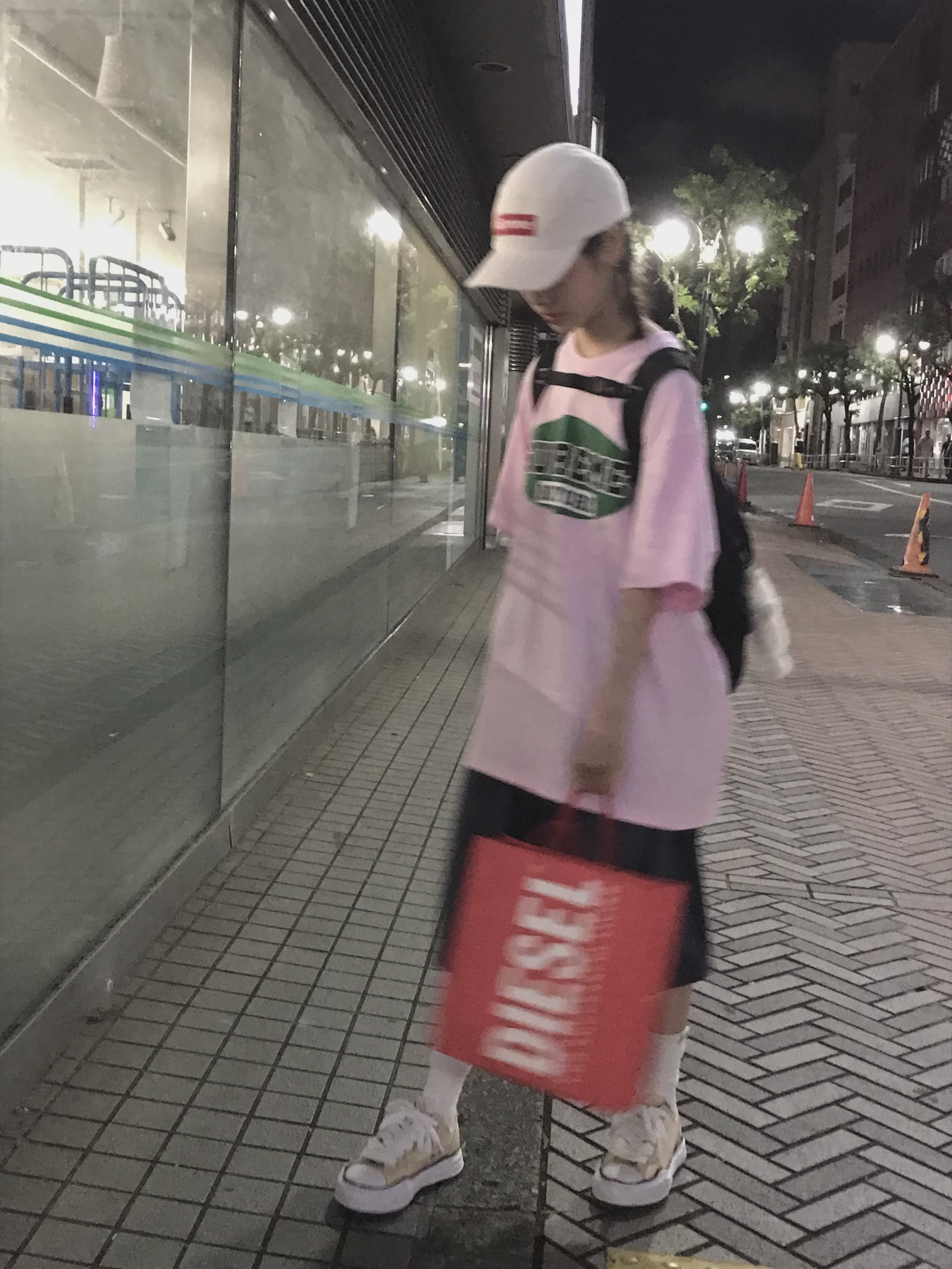 Mischief Rhombus Backpack Black, Maison Mihara Yasuhiro Peterson OG Sole Canvas Low-top Sneakers Natural 착용 스타일 - 3