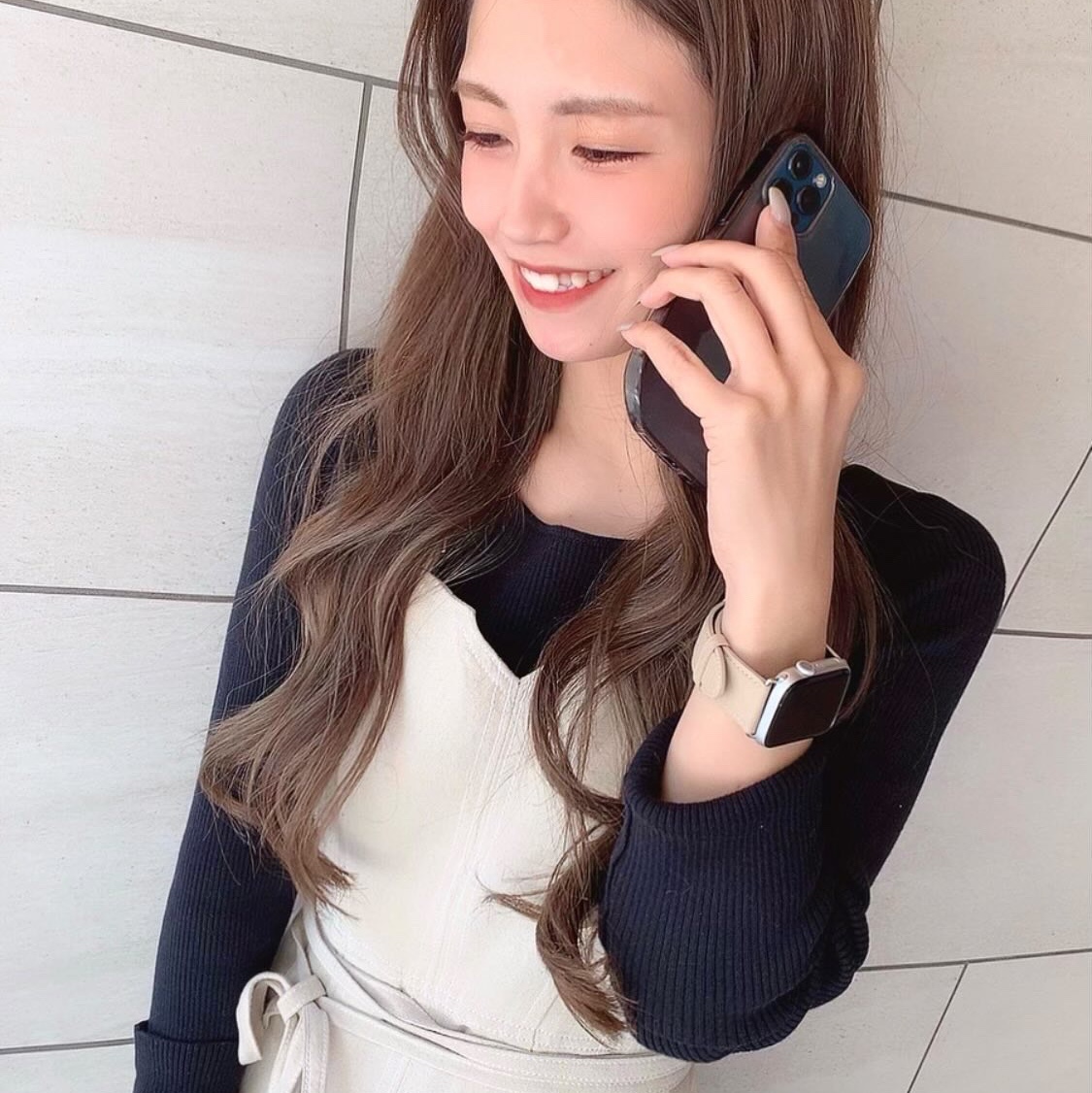 [KREAM 단독] Maison de Sabre The Apple Watch Band Saharan Nude 착용 스타일 - 1