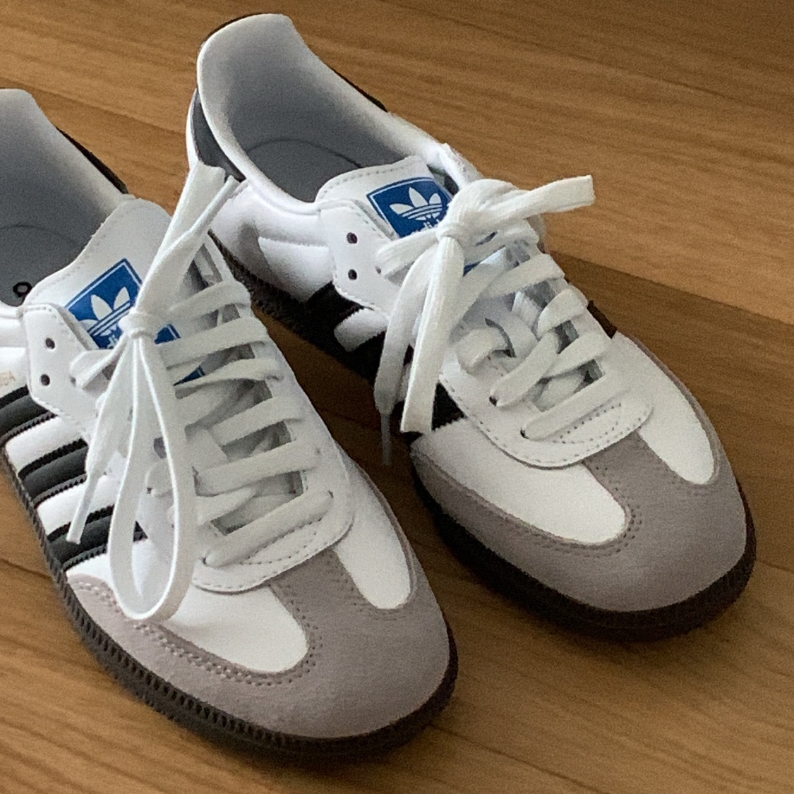 Adidas Samba OG Cloud White 착용 스타일
