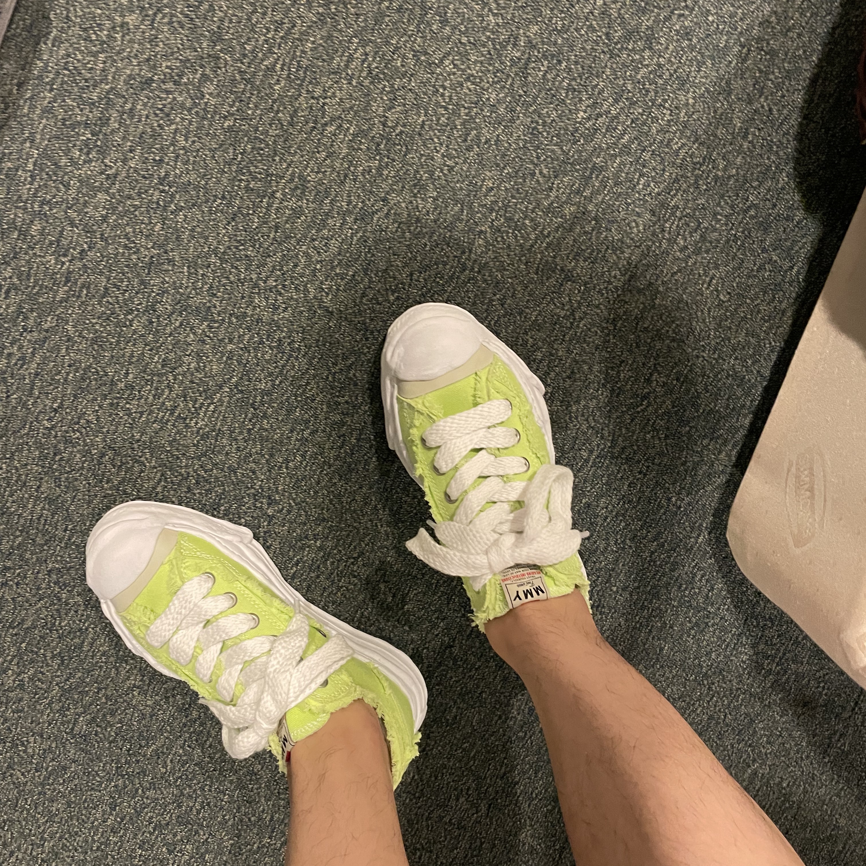 Maison Mihara Yasuhiro Hank OG Sole OH Canvas Low-top Sneakers Green 착용 스타일