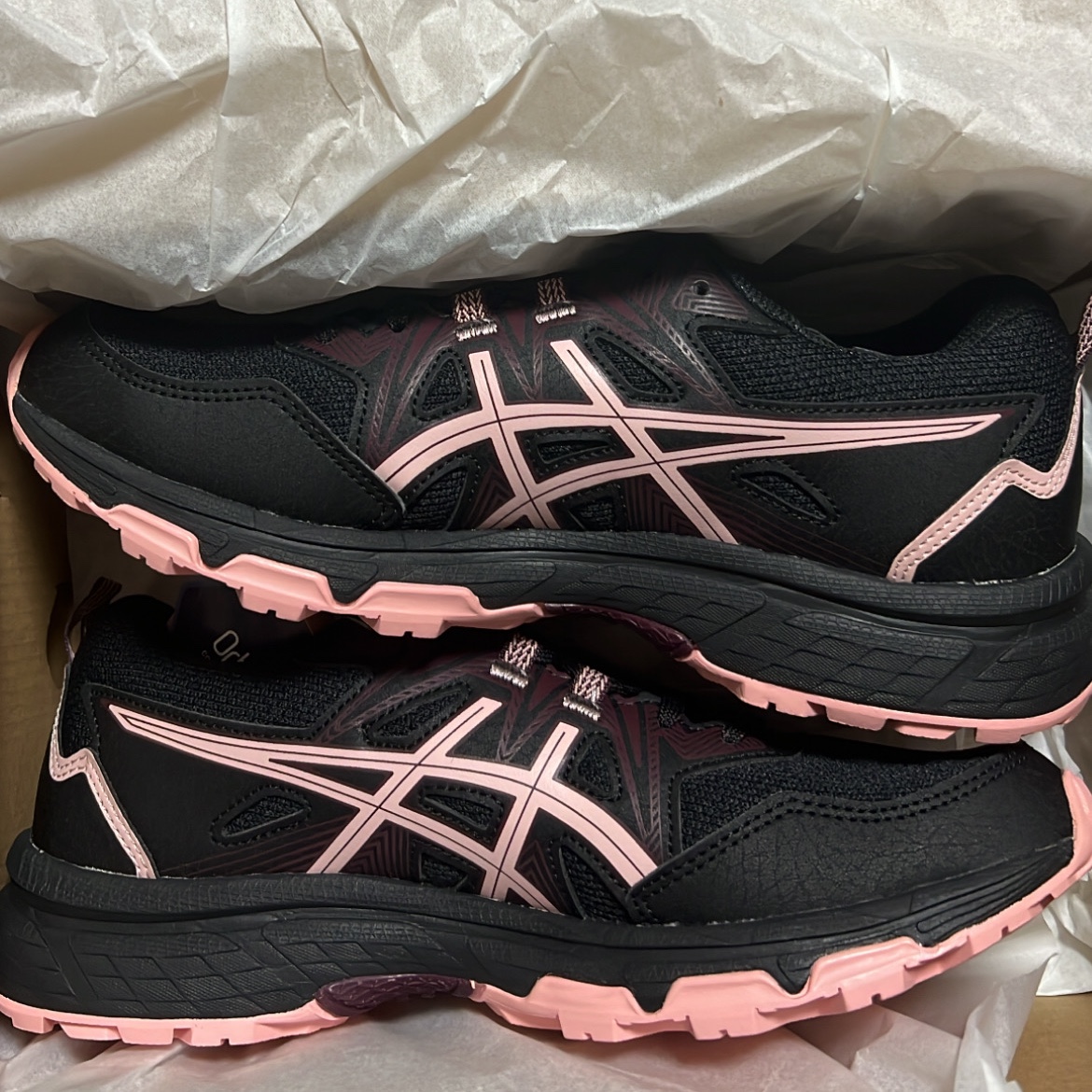 (W) Asics Gel-Venture 8 Black Frosted Rose 착용 스타일