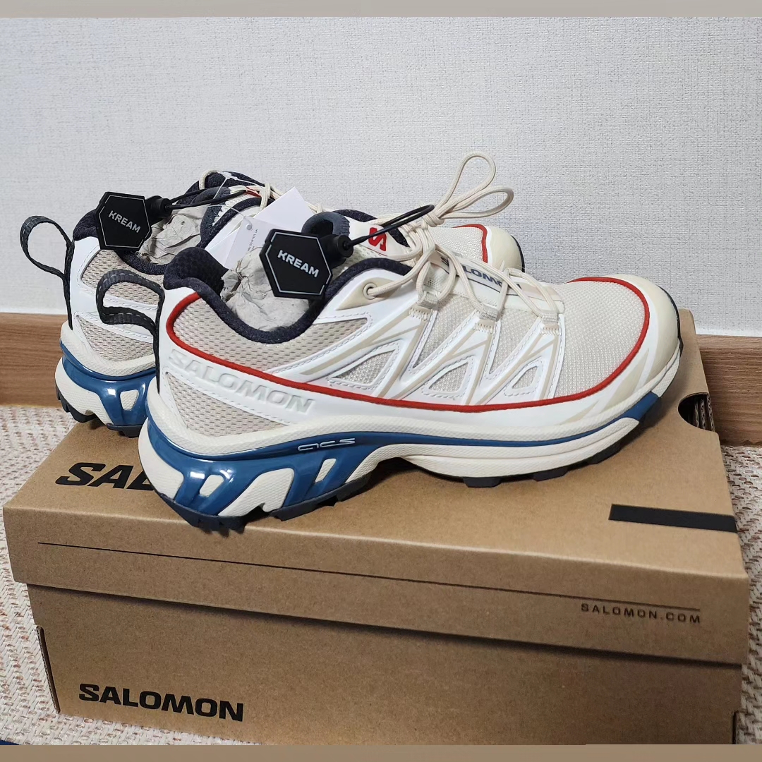 Salomon XT-6 Expanse Almond Milk Aegean Blue 착용 스타일