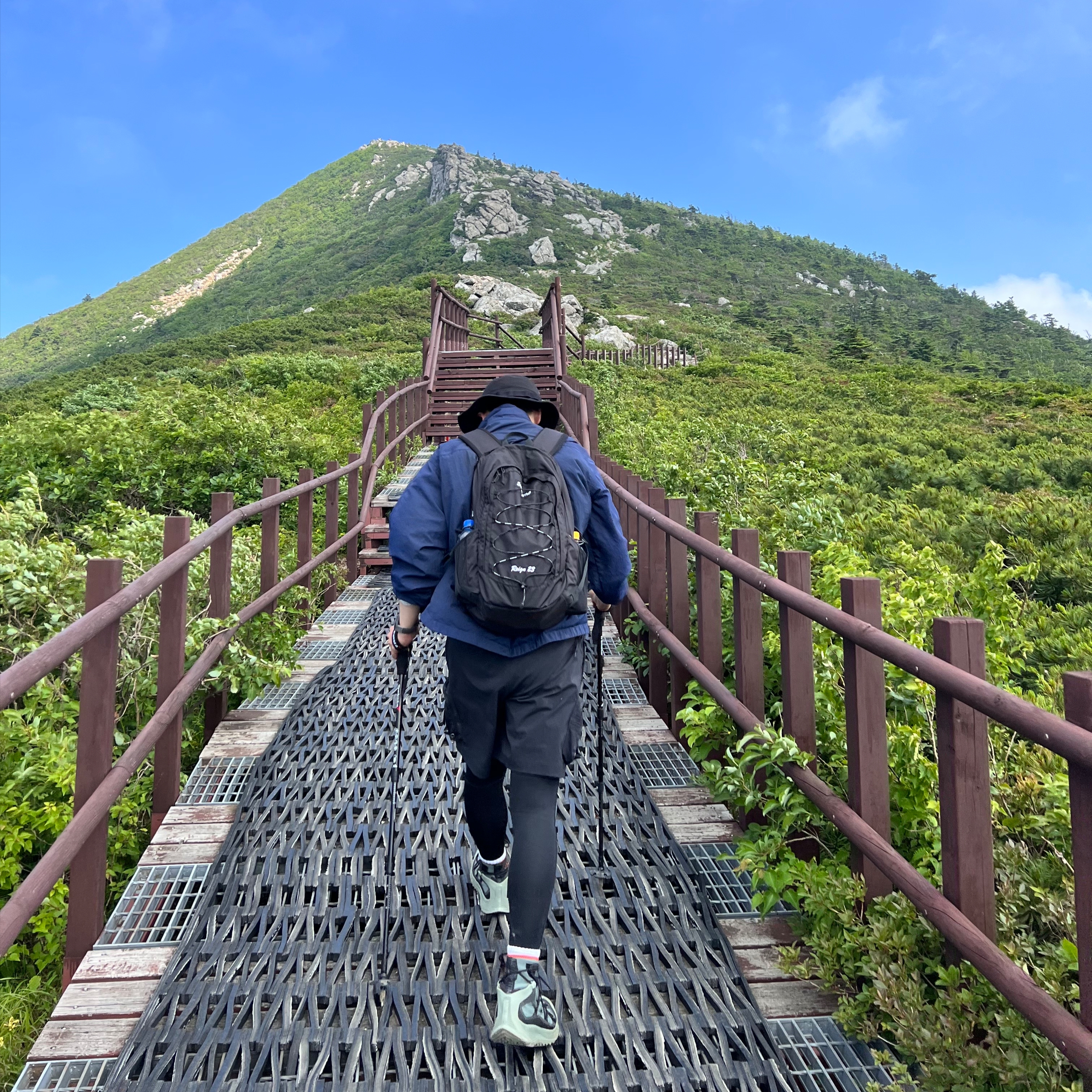 Supreme Backpack Black - 22SS, Nike ACG Terra Antarktik Gore-Tex Juniper Fog 착용 스타일