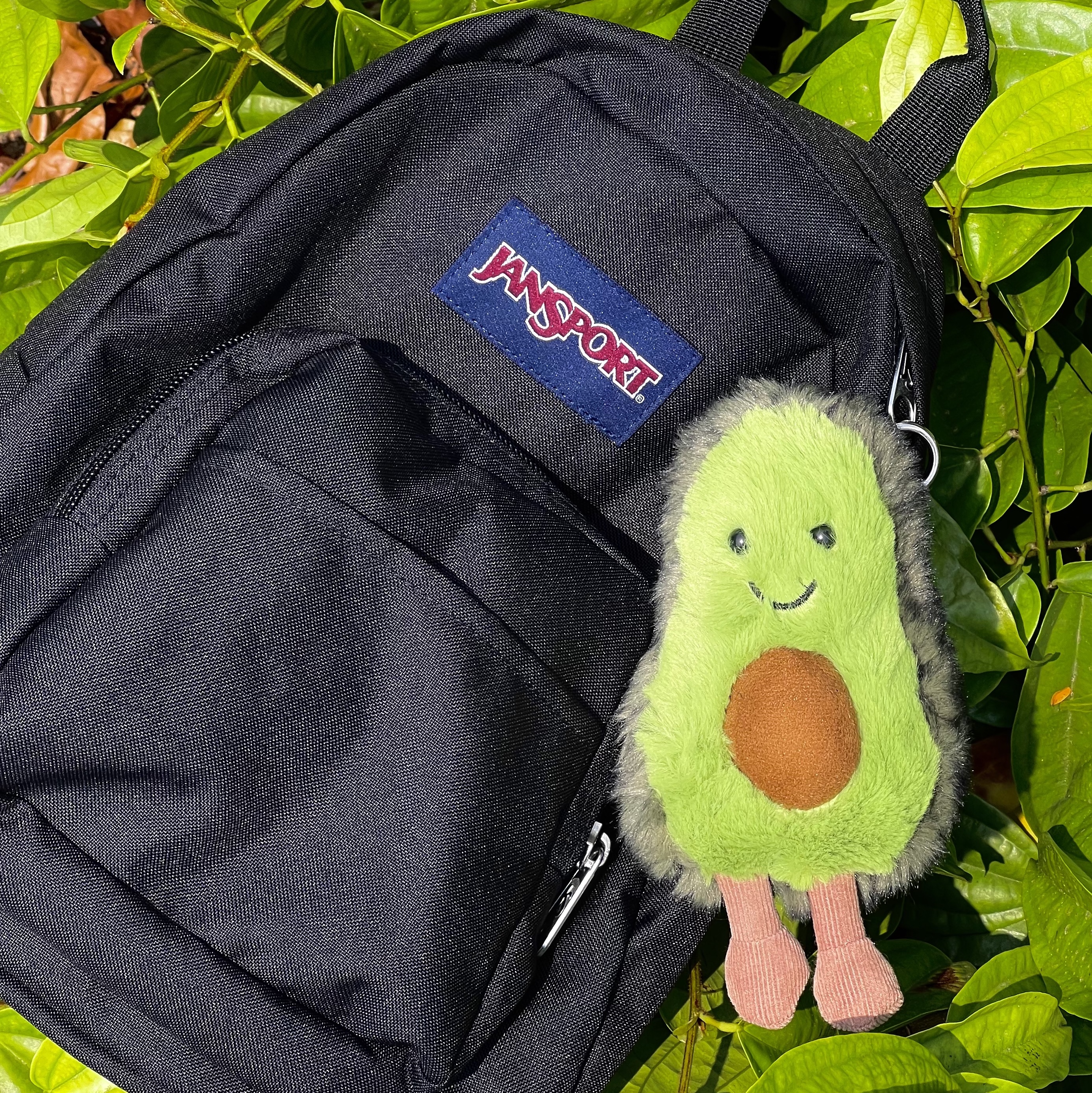 Jellycat Amuseable Avocado Bag Charm Green, Jansport Half Pint Mini Backpack Black 착용 스타일 - 1