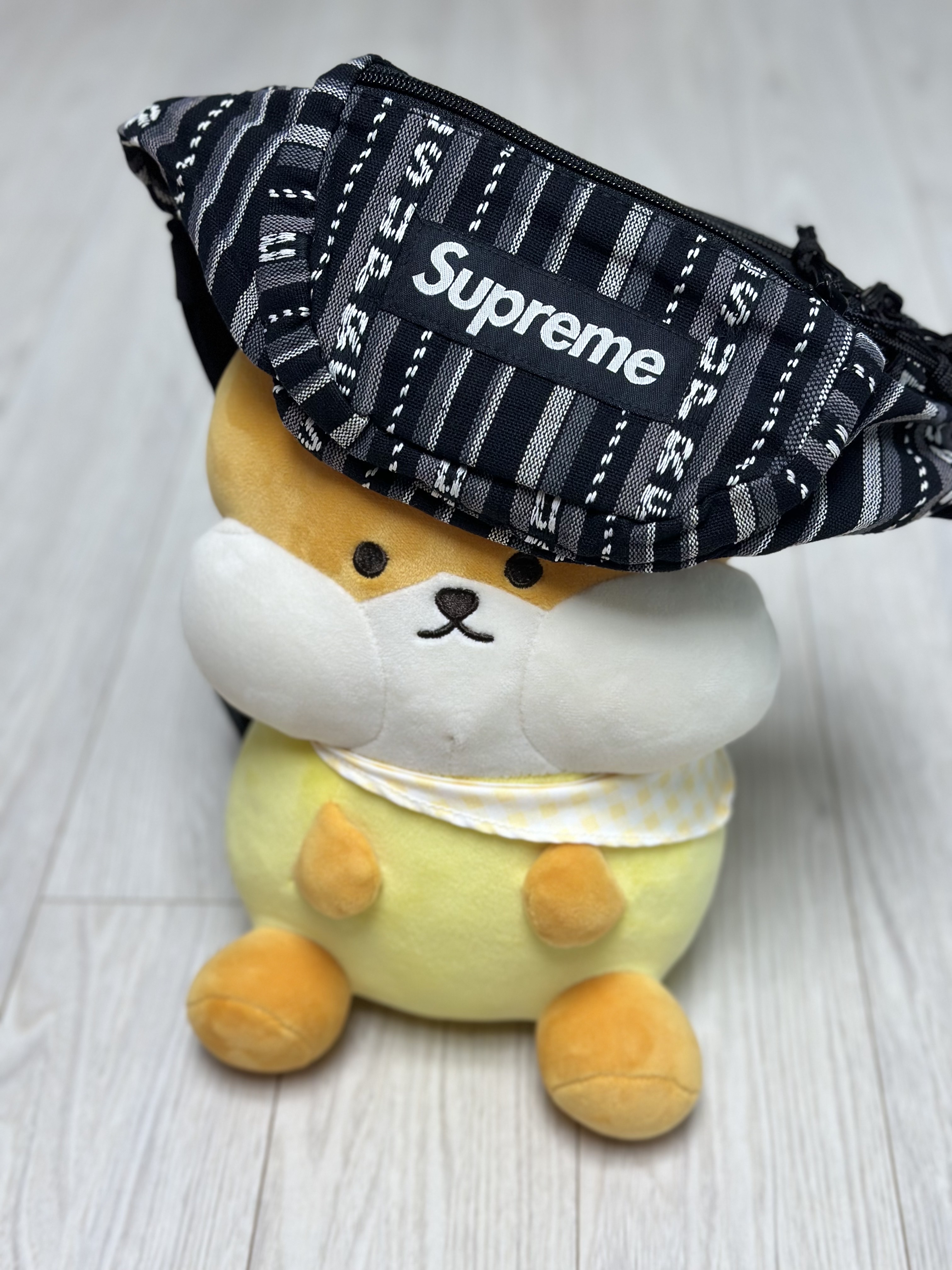 Supreme Woven Stripe Waist Bag Black - 20SS 착용 스타일 - 2