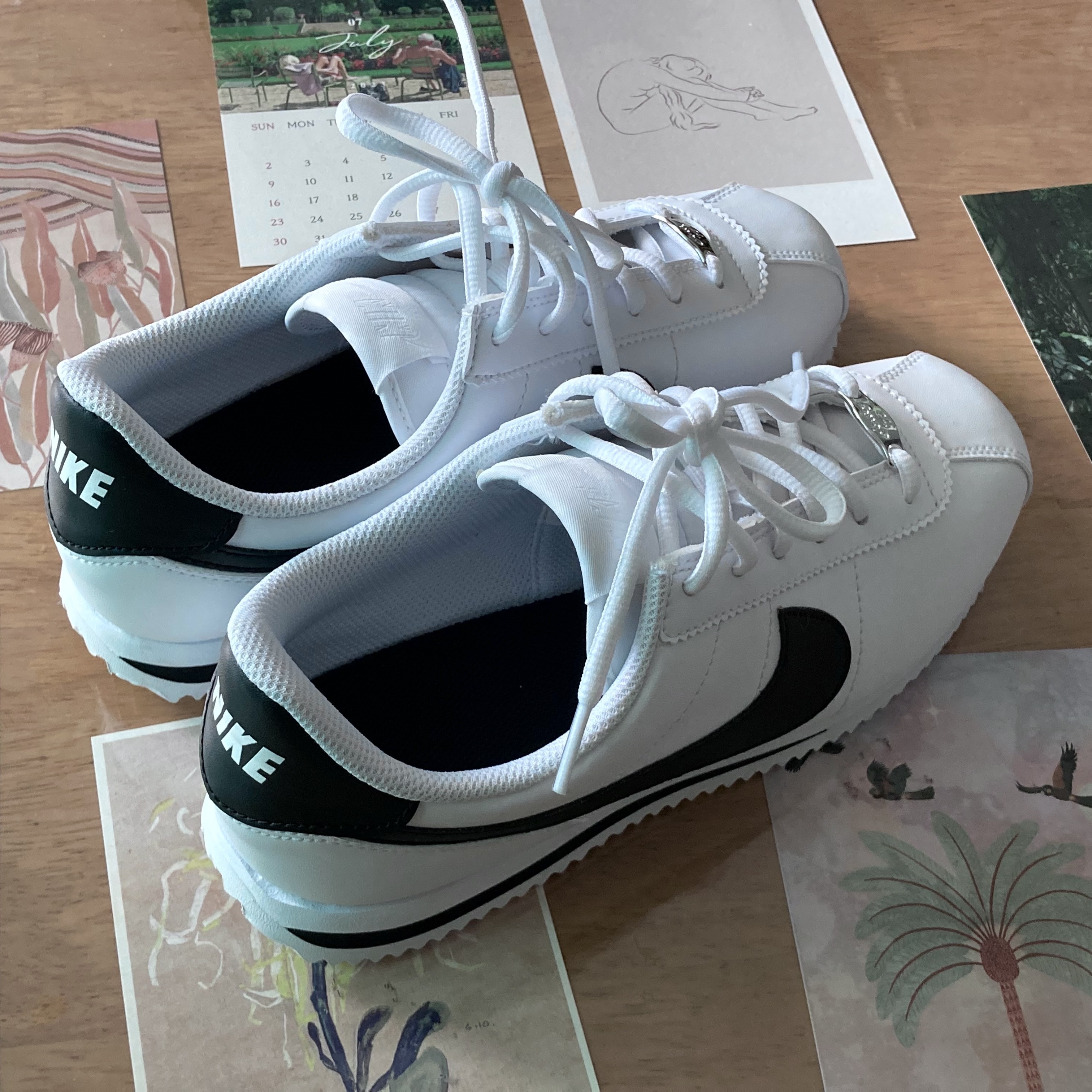 (GS) Nike Cortez Basic SL White Black 착용 스타일 - 1