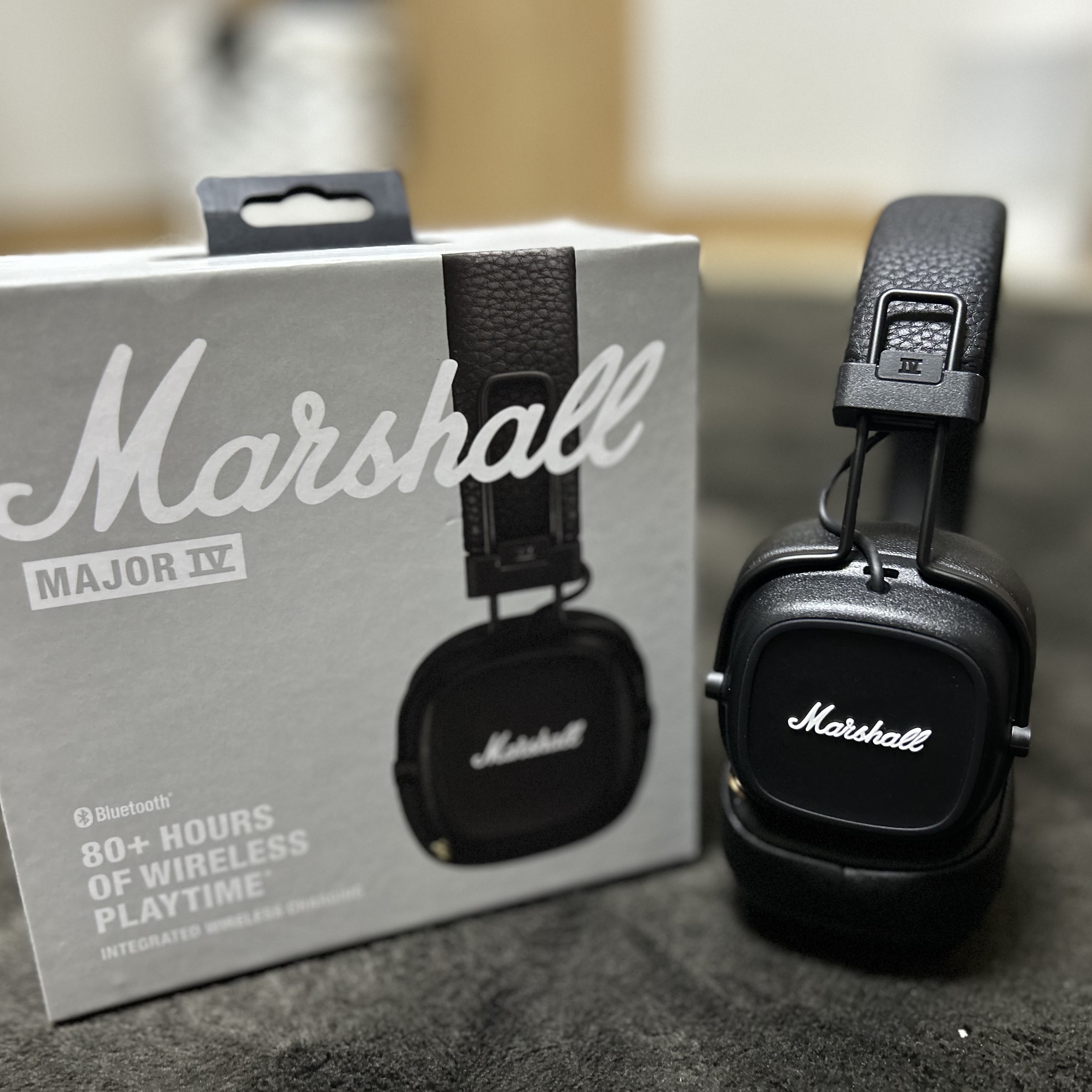 Marshall Major IV Black (Korean Ver.) 착용 스타일 - 2