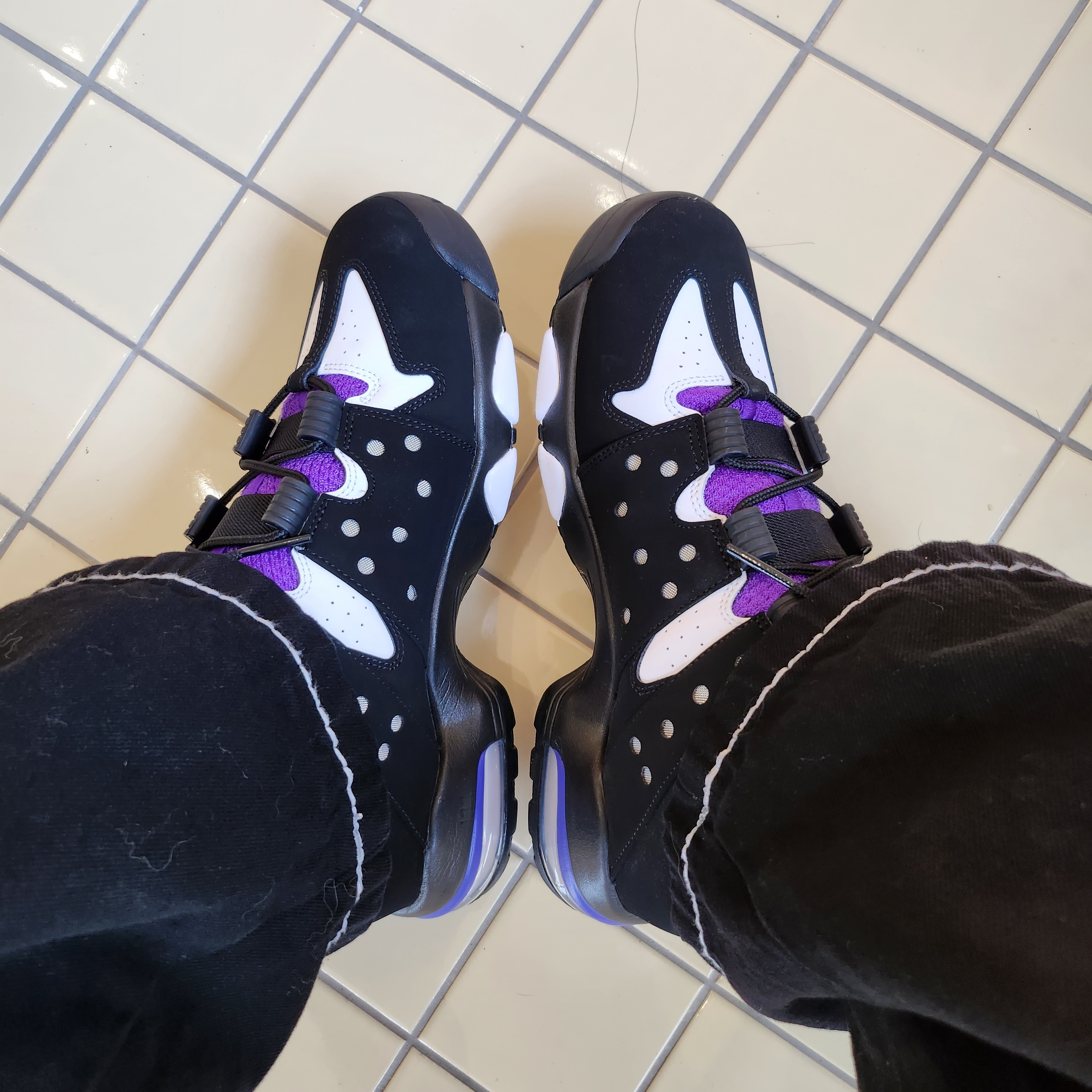 Nike Air Max 2 CB 94 Black and Pure Purple 착용 스타일