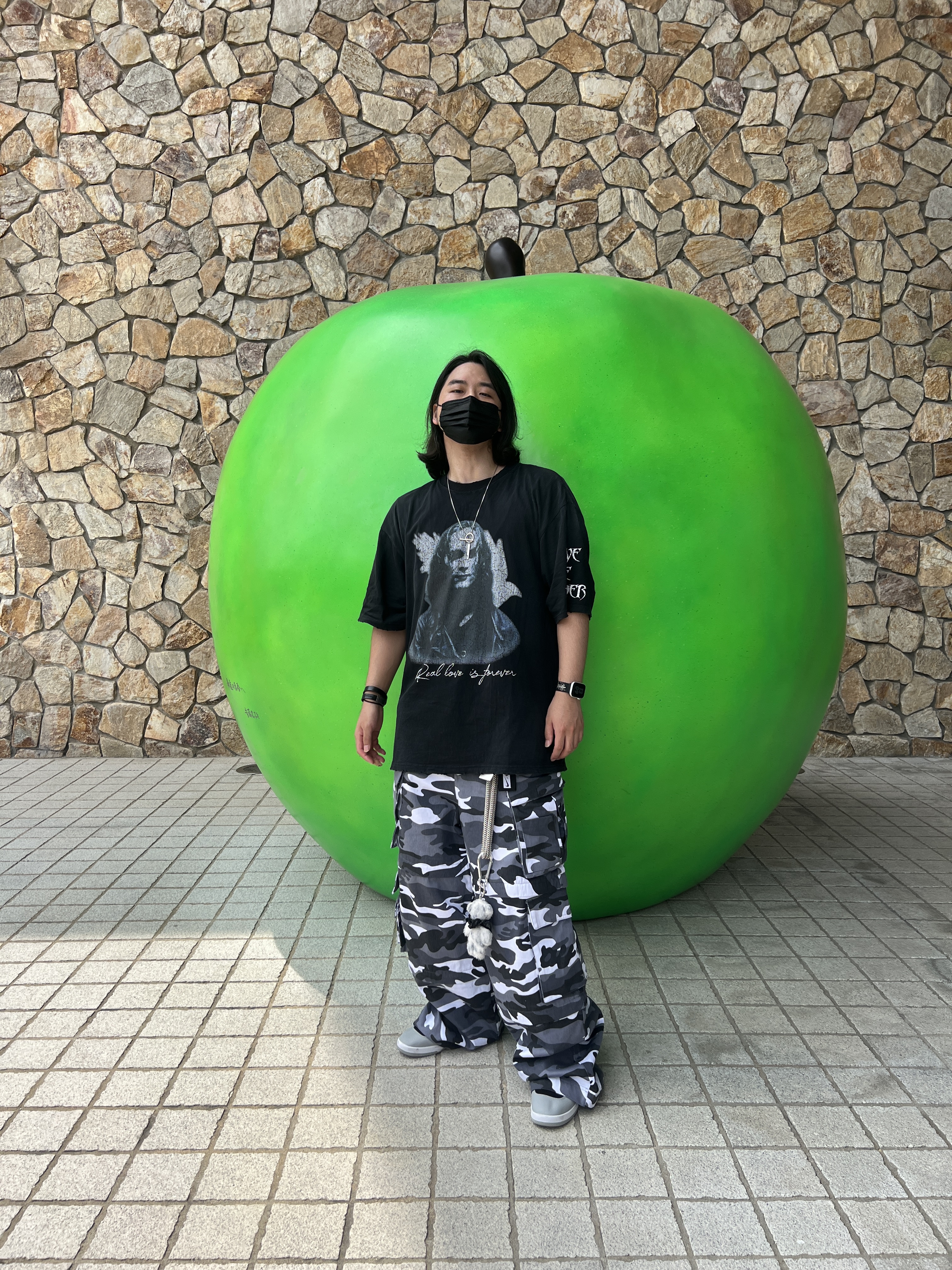 Project G/R Oversized Convertible Cargo Pants City Camo, Project G/R Crow Worldtour T-Shirt Washed Black 착용 스타일 - 3