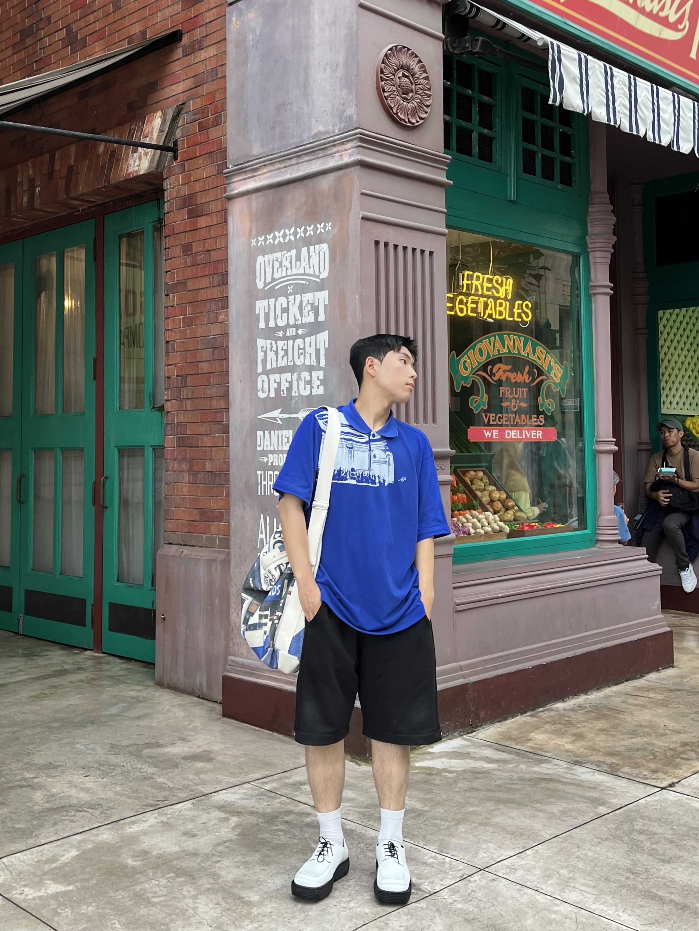 MJD Side Snap Wide Sweatshorts Black 착용 스타일 - 1