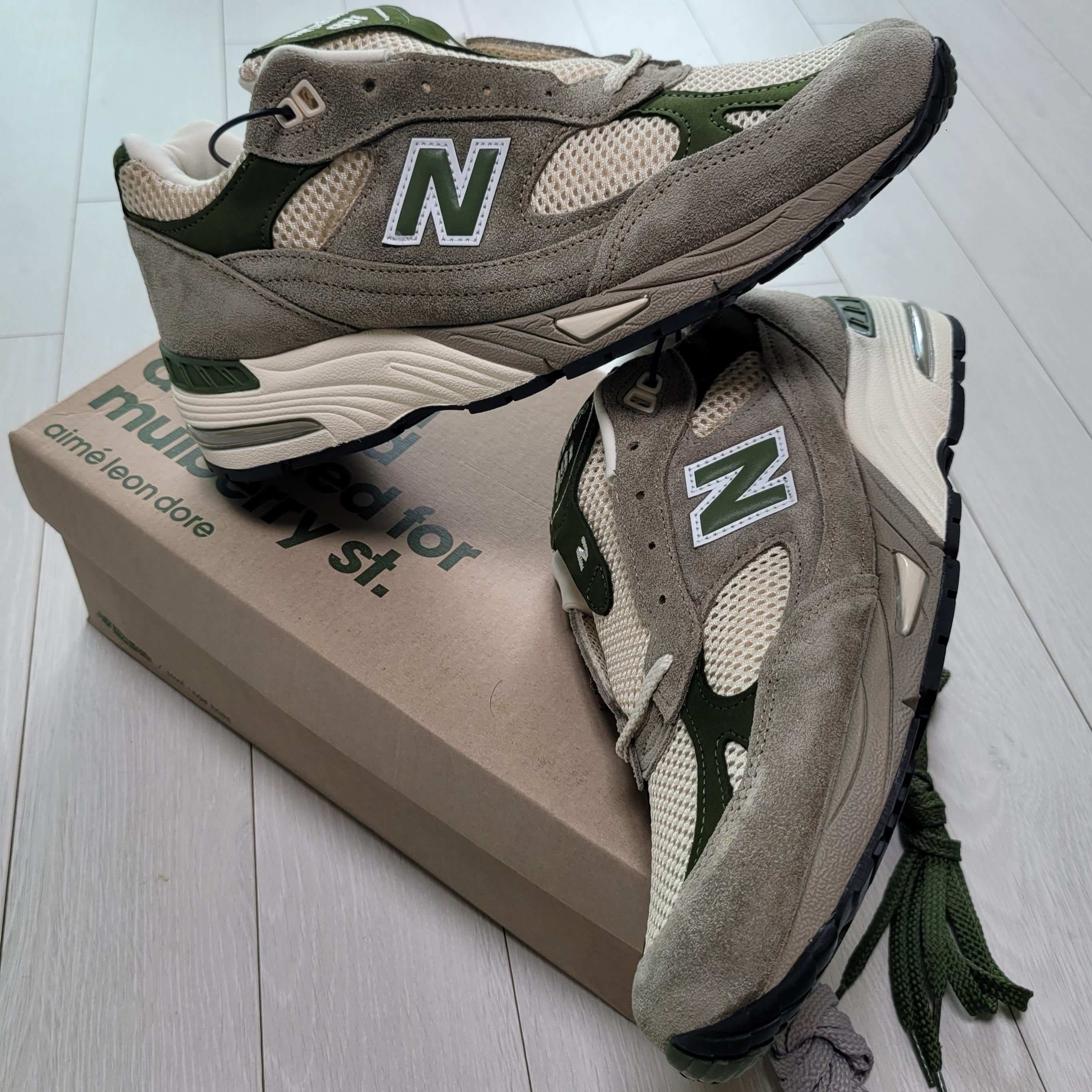 New Balance x Aime Leon Dore 991 Made in UK Grey 착용 스타일 - 1