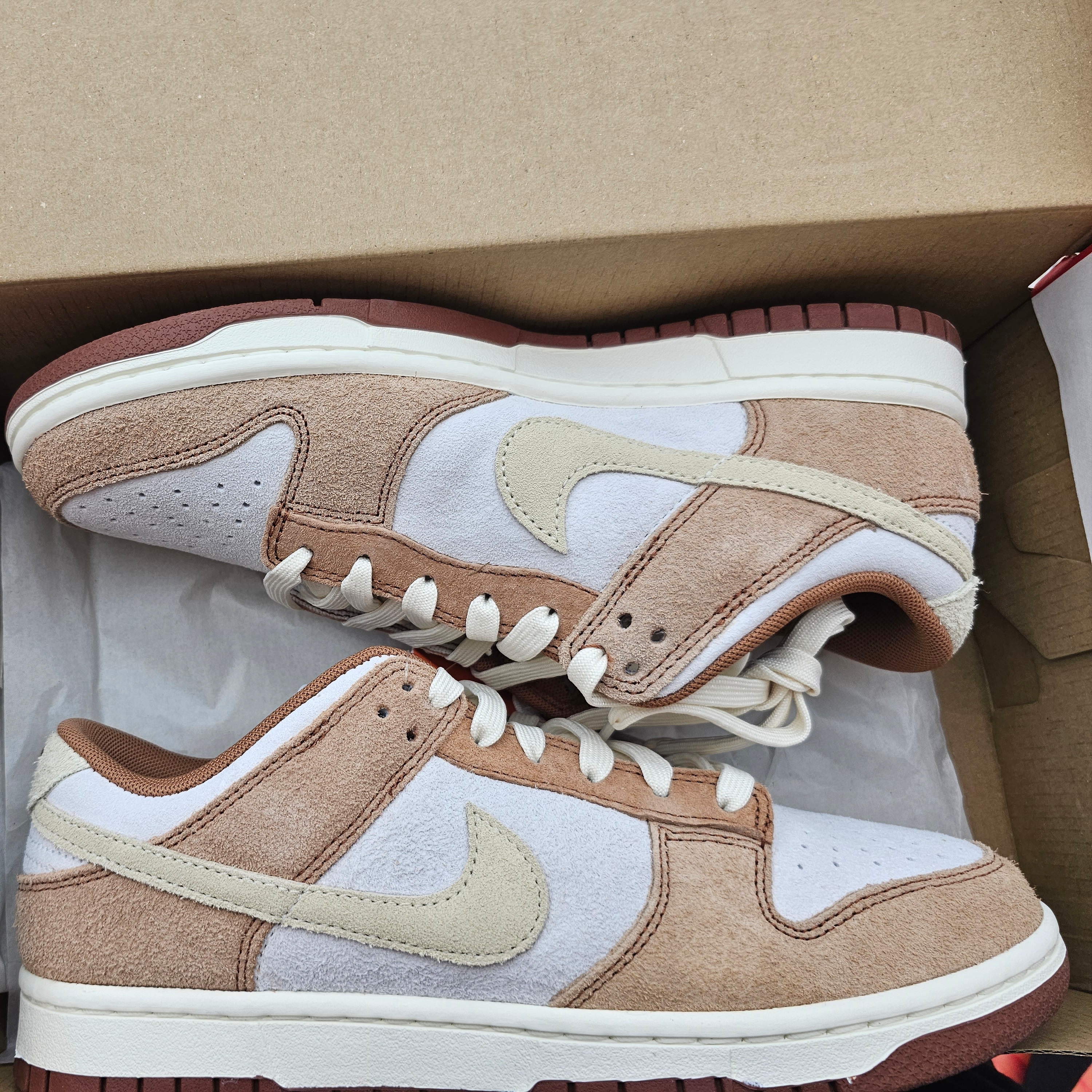 Nike Dunk Low Pro Premium Medium Curry 착용 스타일 - 1