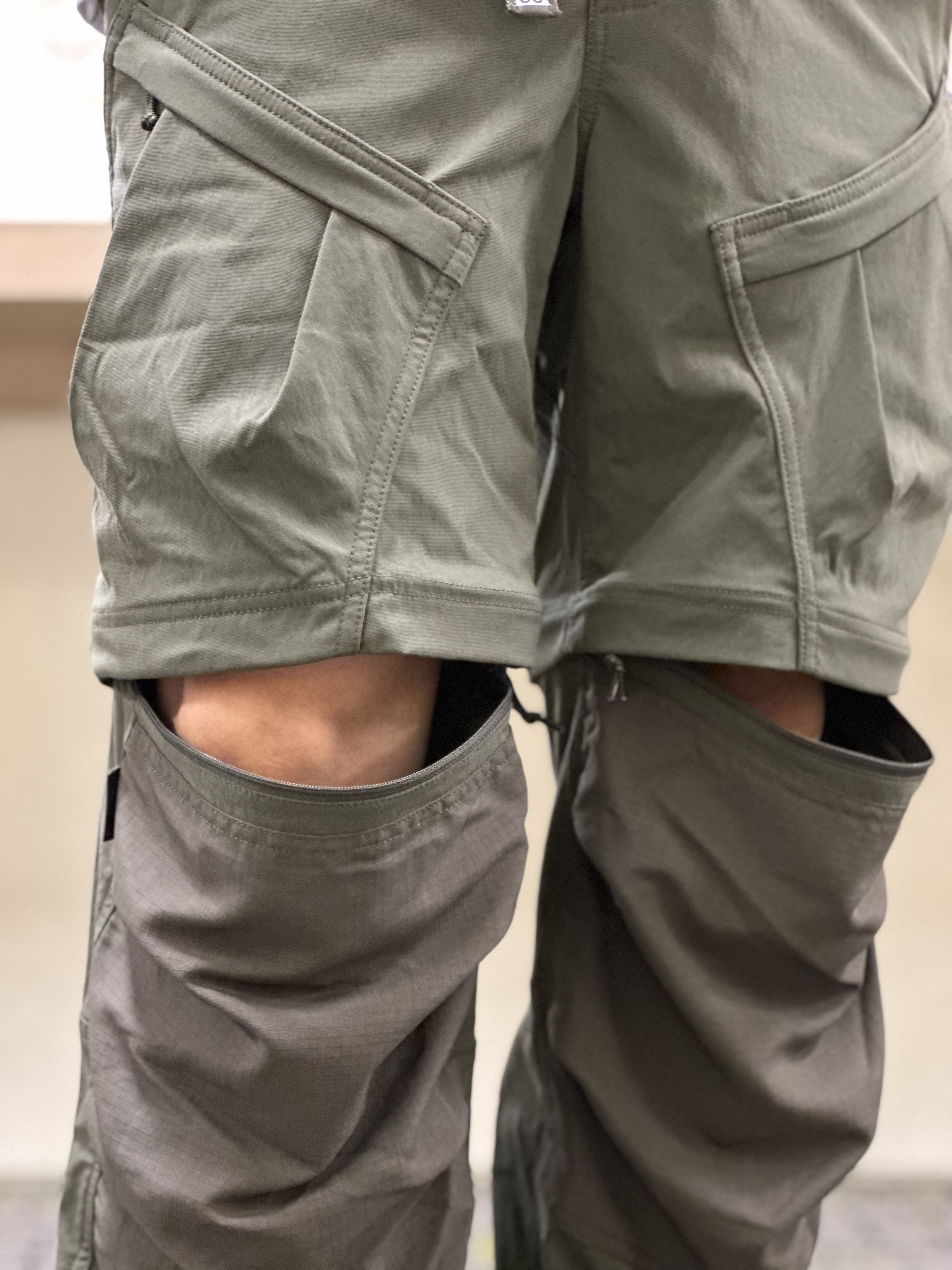 Nike ACG Smith Summit Cargo Pants Cargo Khaki - US/EU 착용 스타일