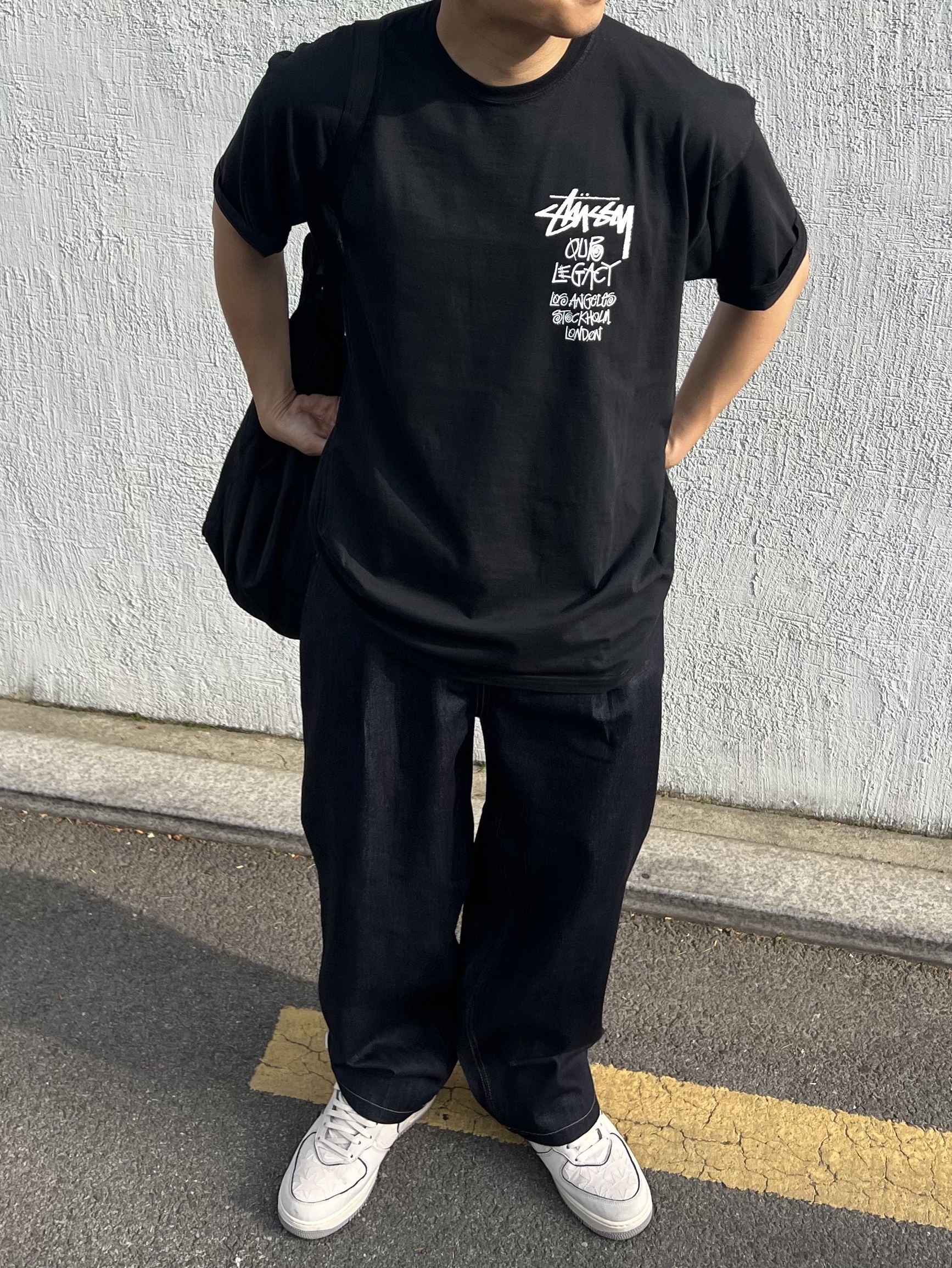 Stussy x Our Legacy Surfman 2 Pigment Dyed T-Shirt Black, Nike Air Force 1 Mid '07 Pearl White 착용 스타일 - 3