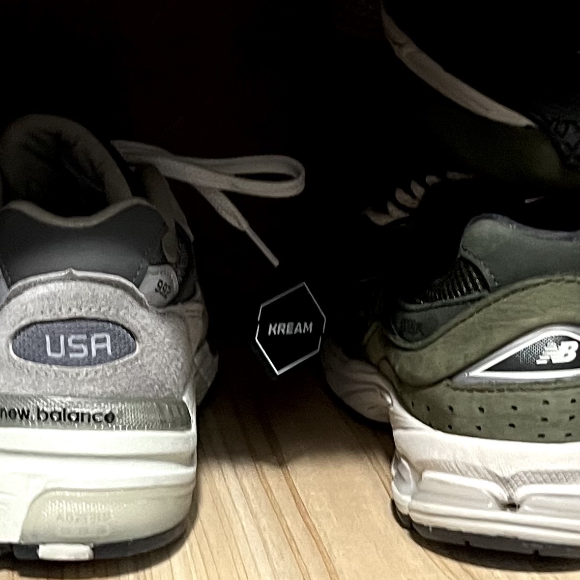 New Balance 992 Made in USA Grey - D Standard, New Balance 2002R Grape Leaf 착용 스타일