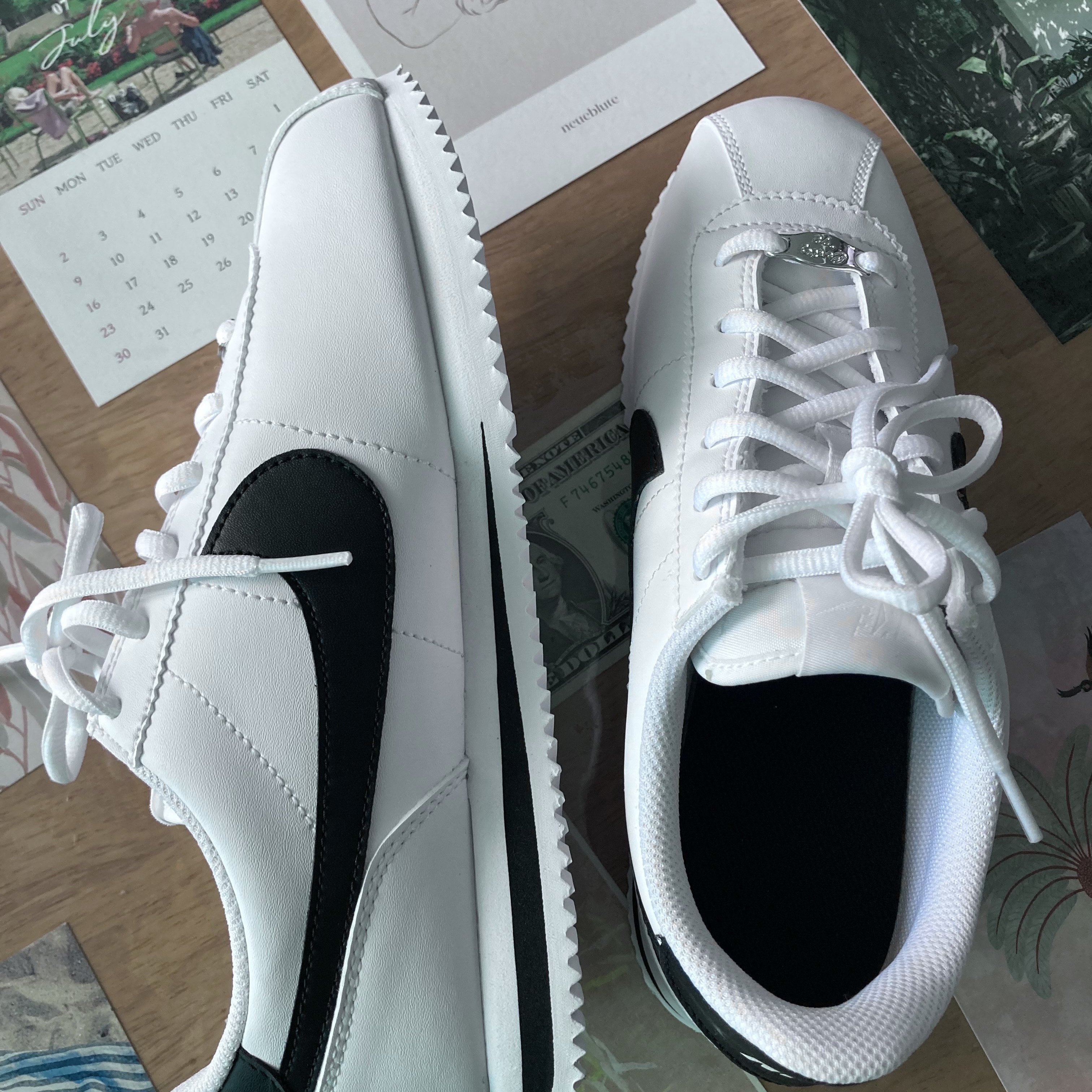 (GS) Nike Cortez Basic SL White Black 착용 스타일 - 3