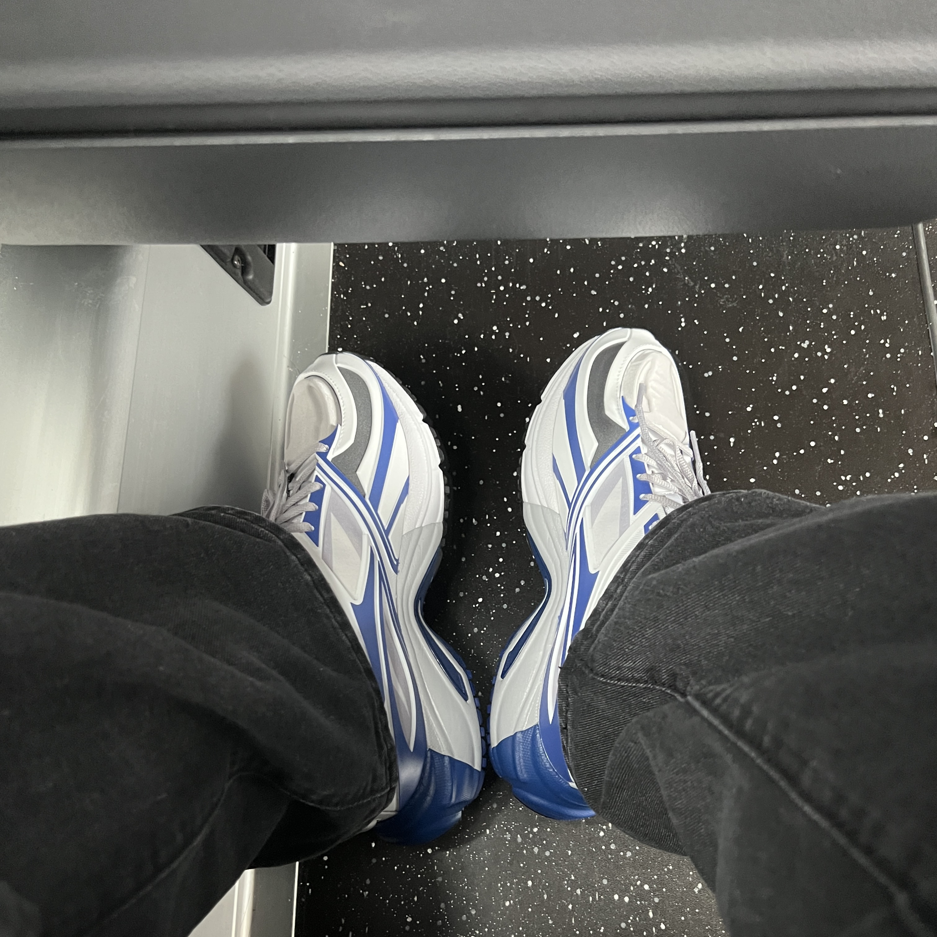 Reebok Premier Road Modern Classic Cobalt 착용 스타일 - 2