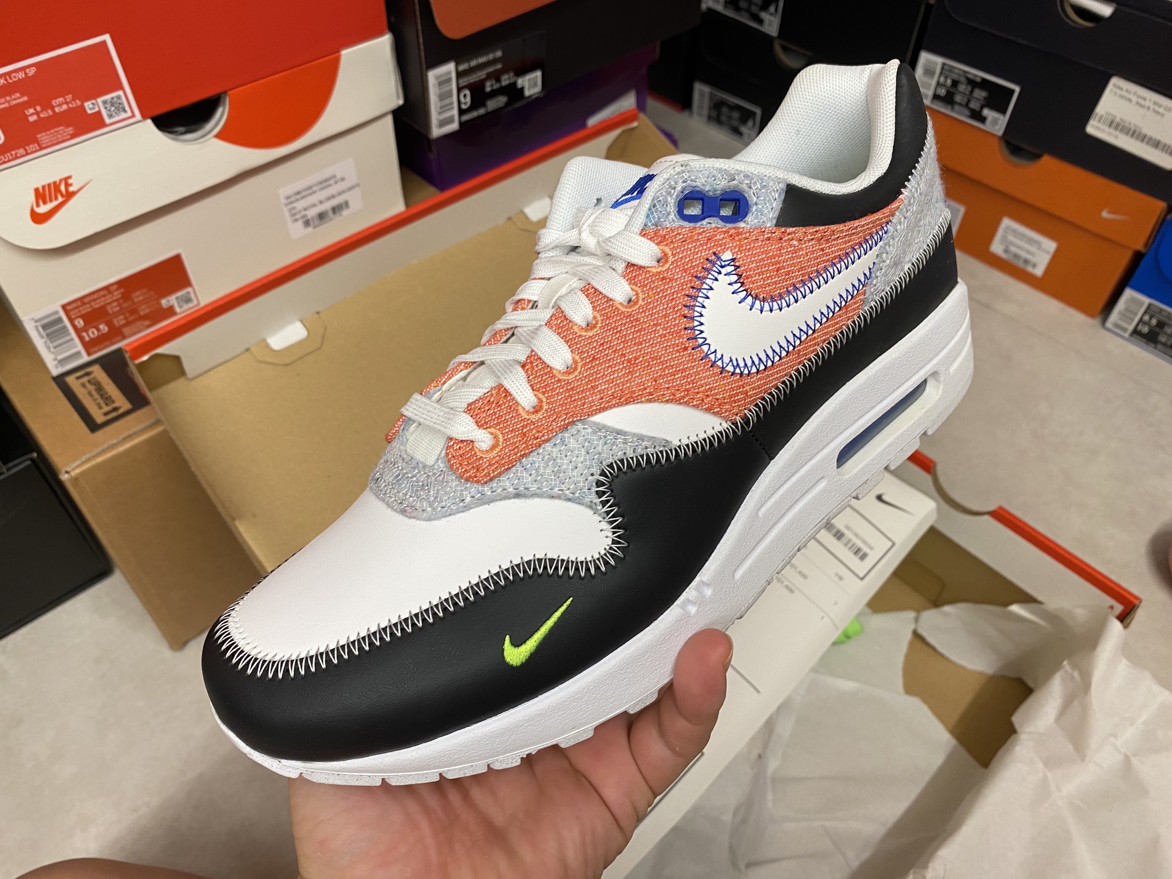 Nike Air Max 1 NRG Recycled 착용 스타일