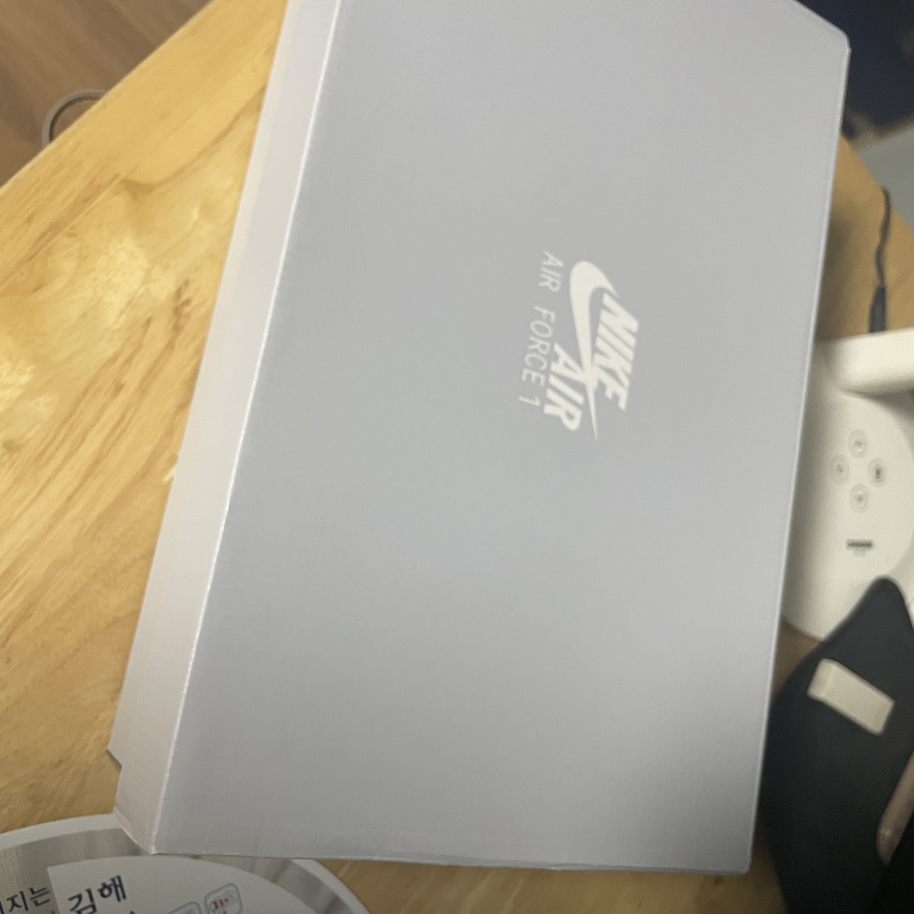 Nike Air Force 1 '07 Low White 착용 스타일 - 2