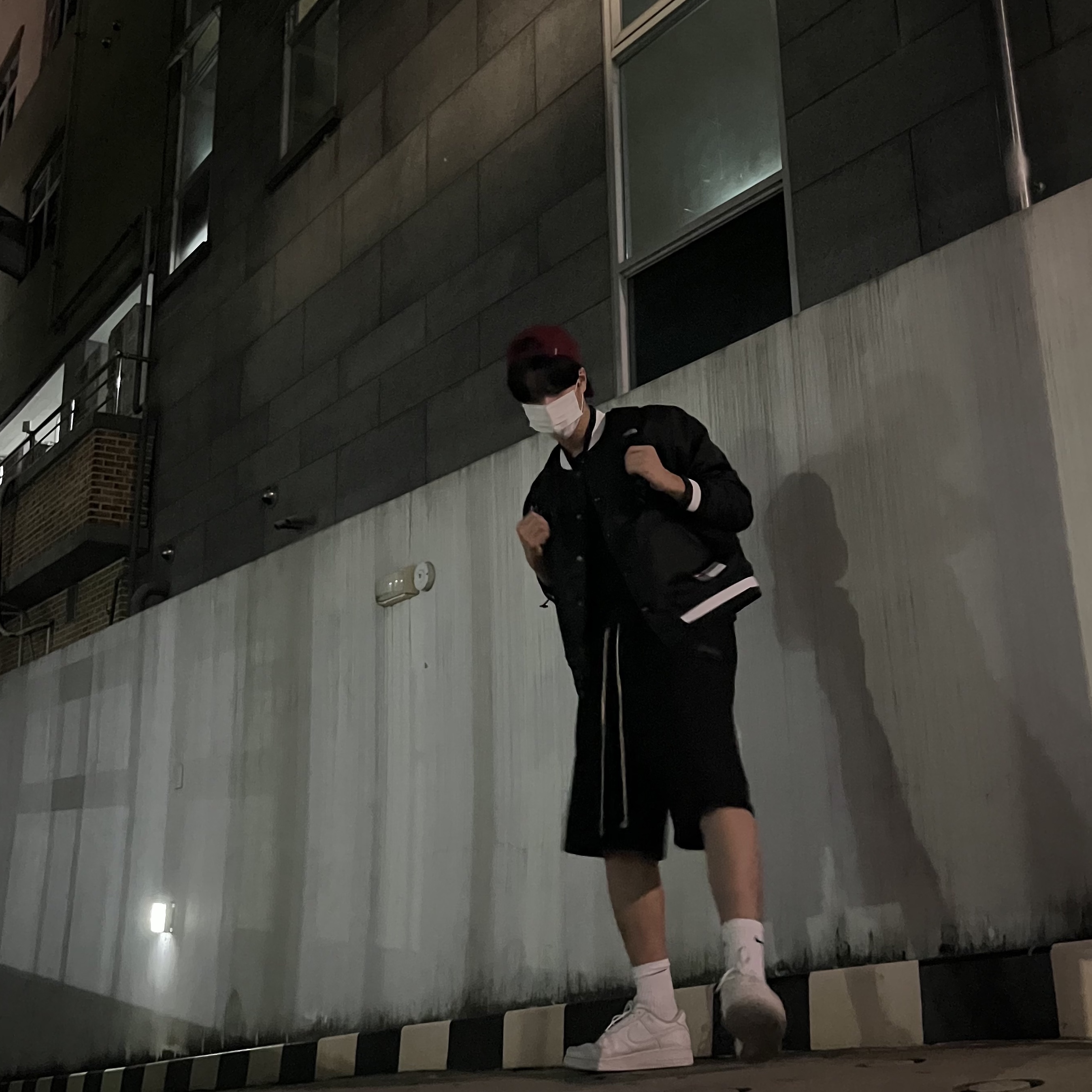 Nike NSW Authentics Varsity Jacket Black - Asia, Nike Air Force 1 '07 Low White 착용 스타일 - 1