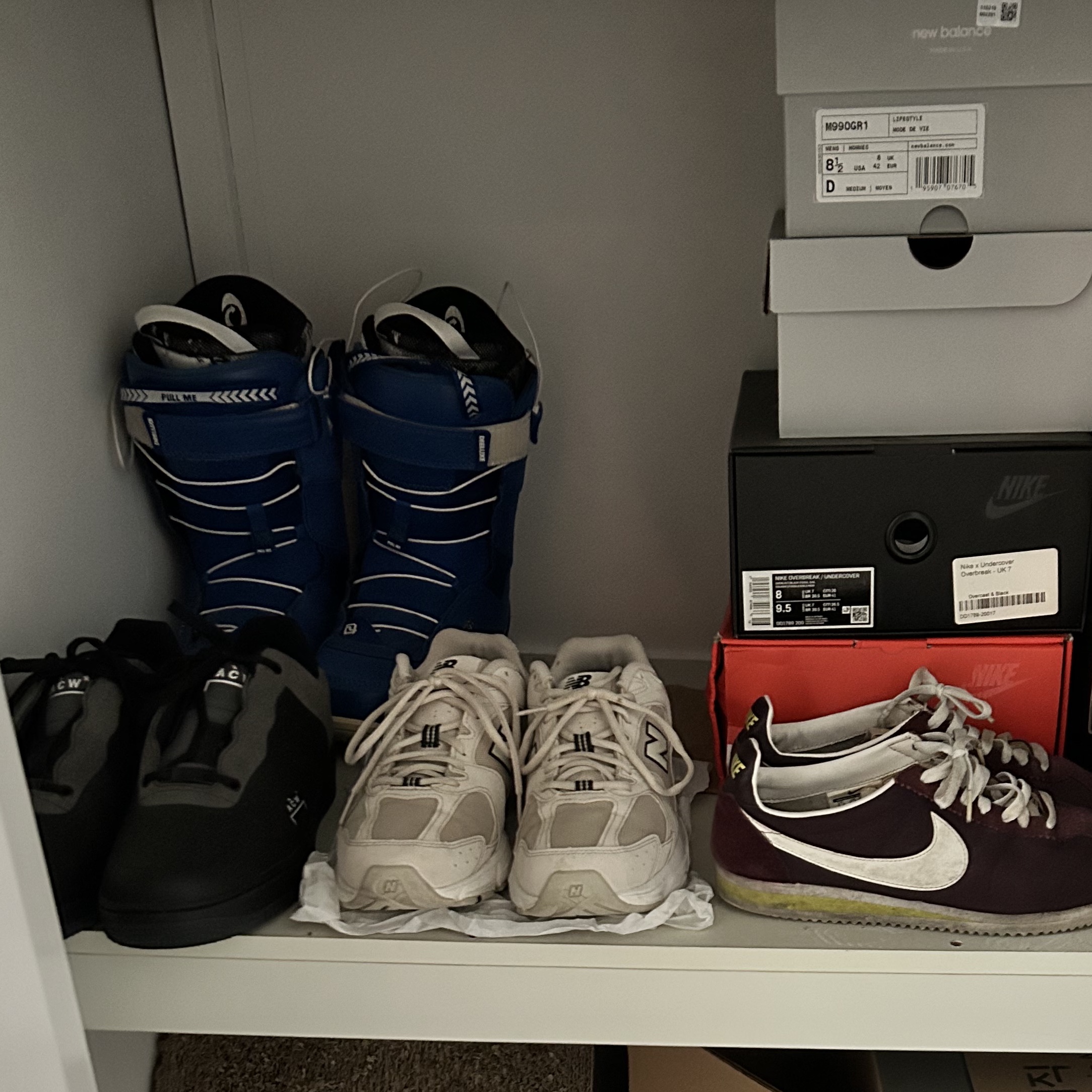 Salomon XT-6 ADV Black, Nike Zoom Vomero 5 SP Vast Grey 2023 착용 스타일 - 3