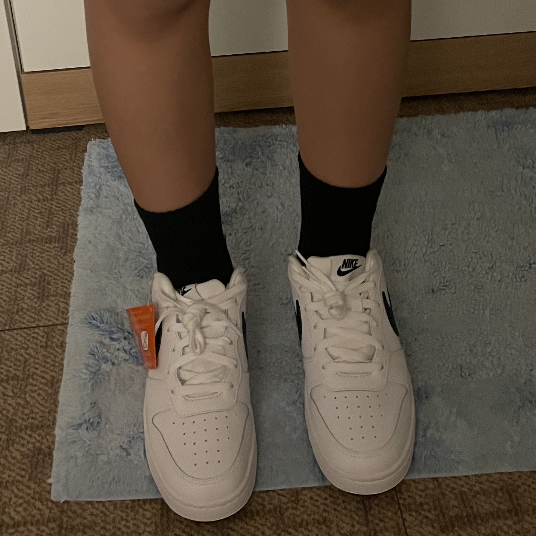 (GS) Nike Court Borough Low 2 White Black 착용 스타일 - 3