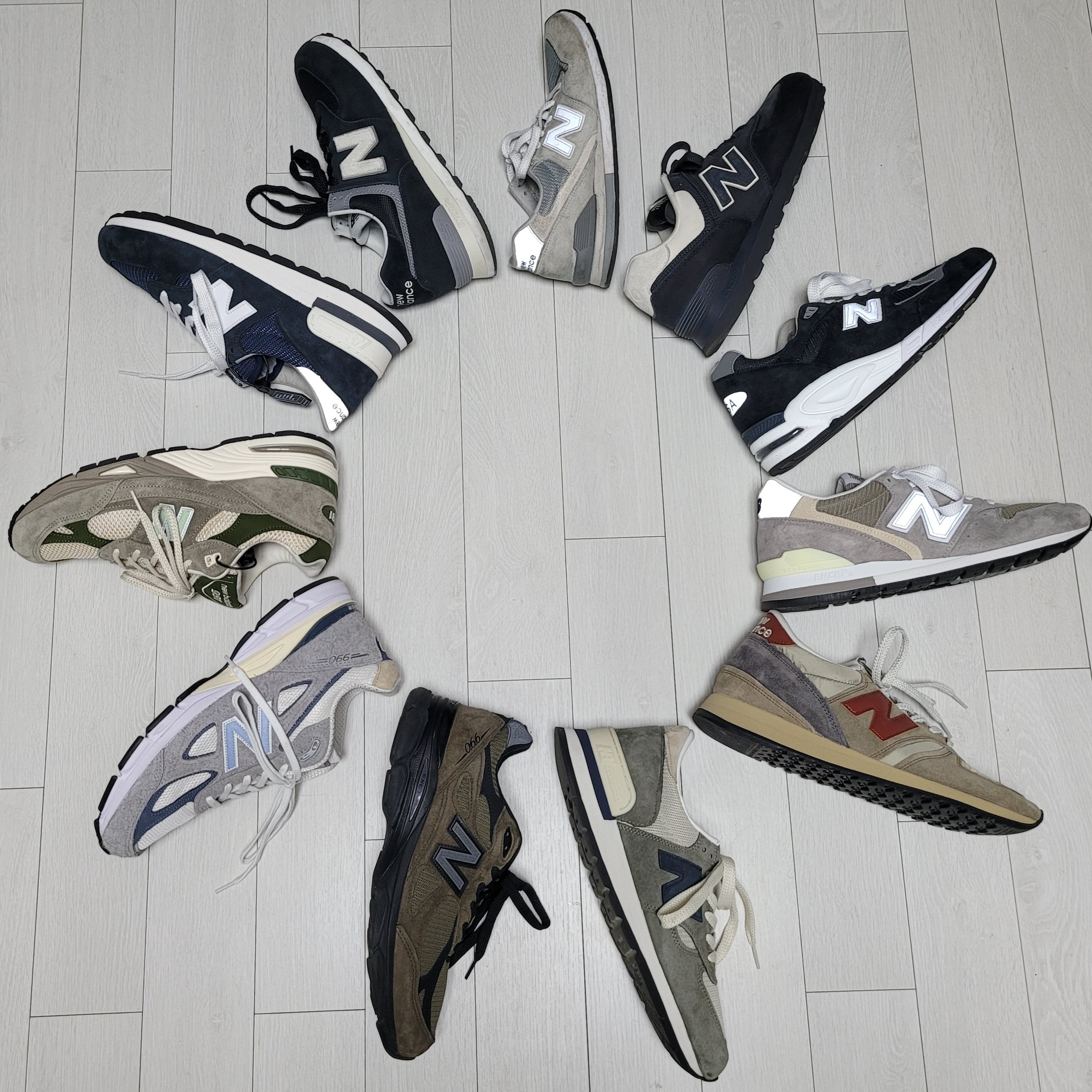 New Balance Made in USA 996 Grey, New Balance x Aime Leon Dore 991 Made in UK Grey 착용 스타일 - 1