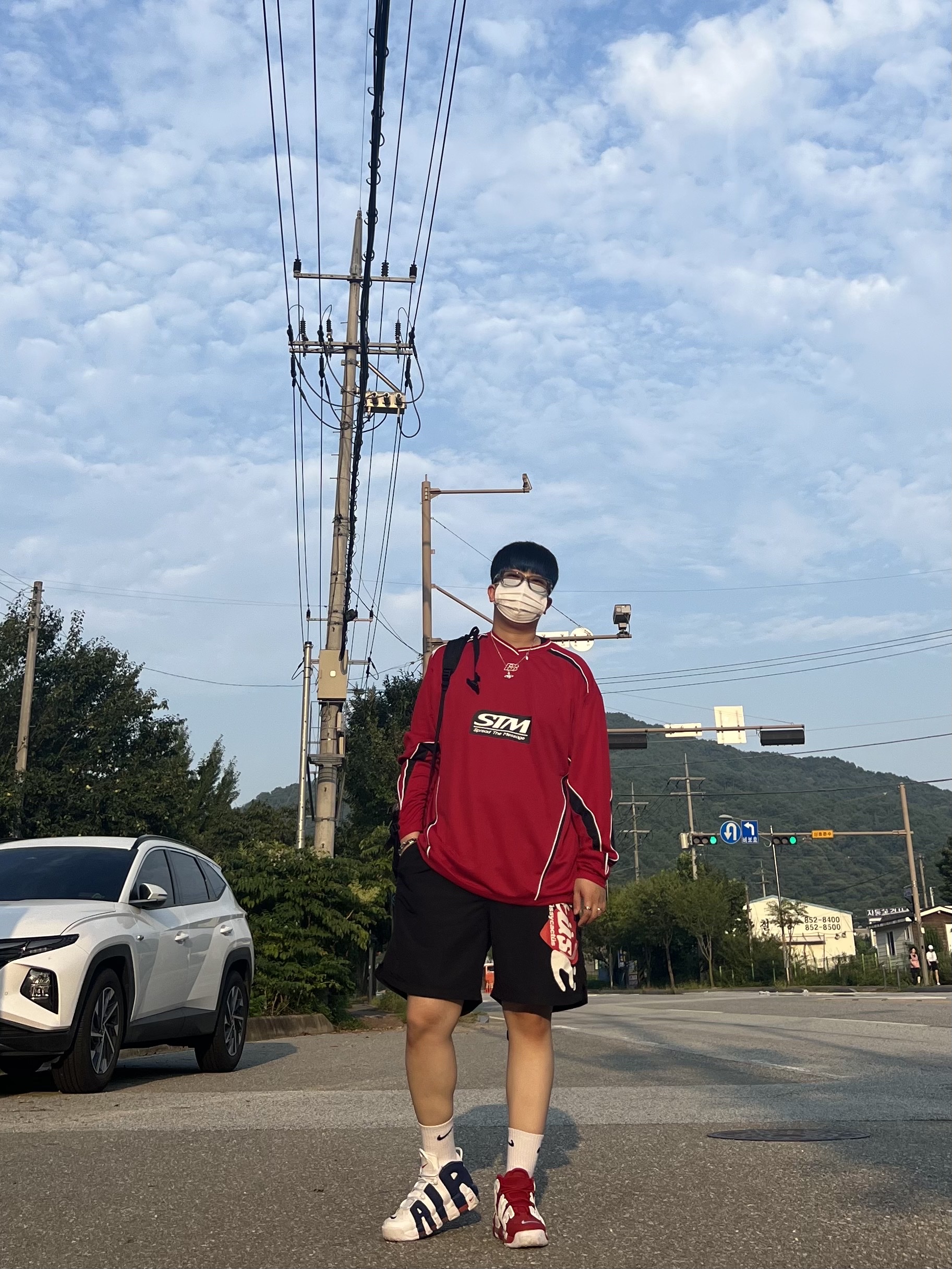 Nike x Supreme Air More Uptempo Suptempo Red, Nike Air More Uptempo Knicks 착용 스타일 - 1