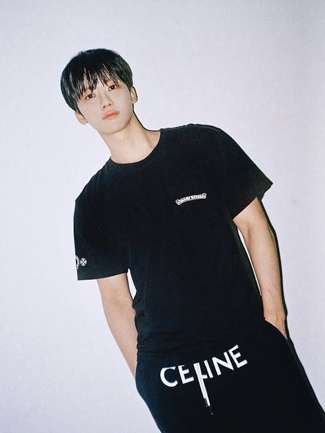 Celine Track Pants in Cotton Fleece Black White, Chrome Hearts Multi Color Cross T-Shirt Black 착용 스타일