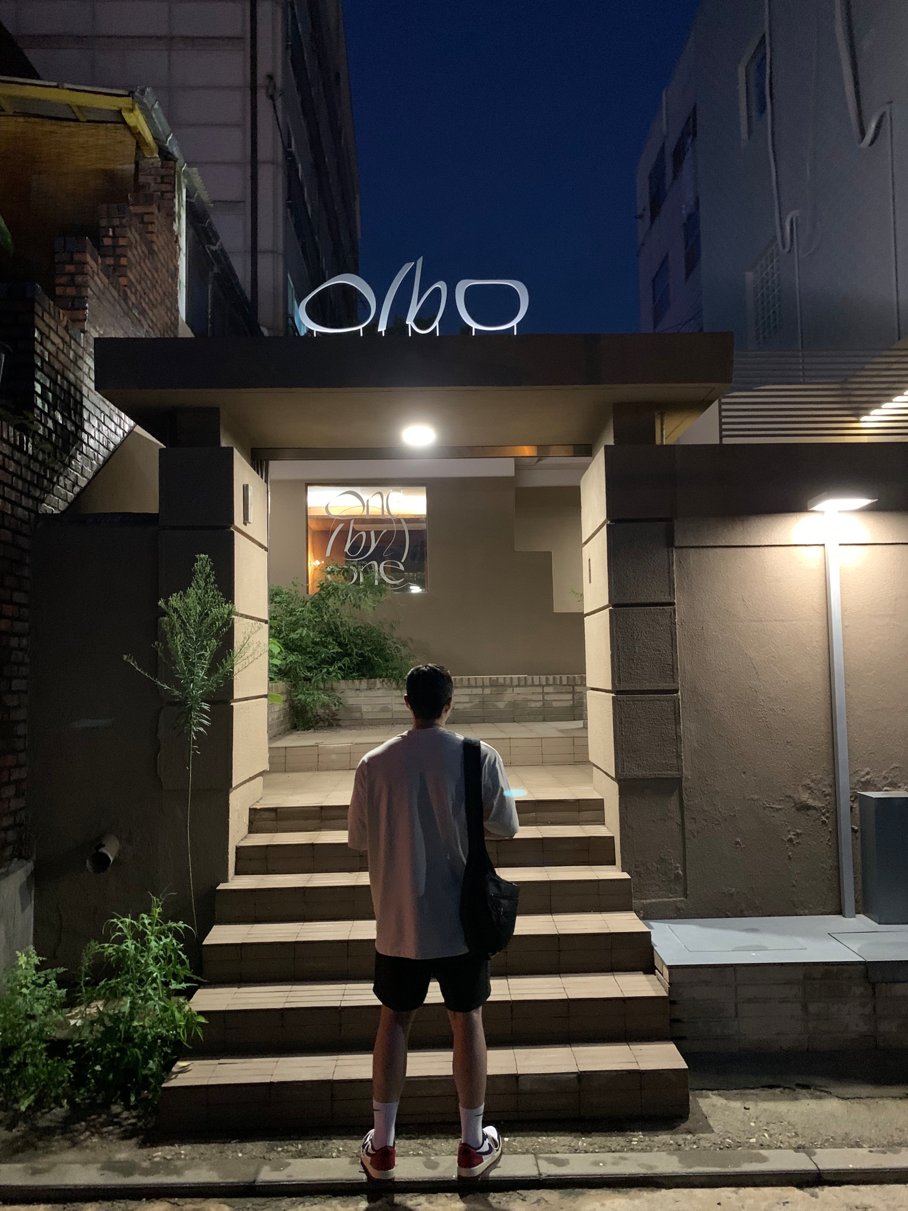 Essentials Sweatshorts Black 2020, Jordan 1 Retro Low OG Black Toe 착용 스타일 - 2