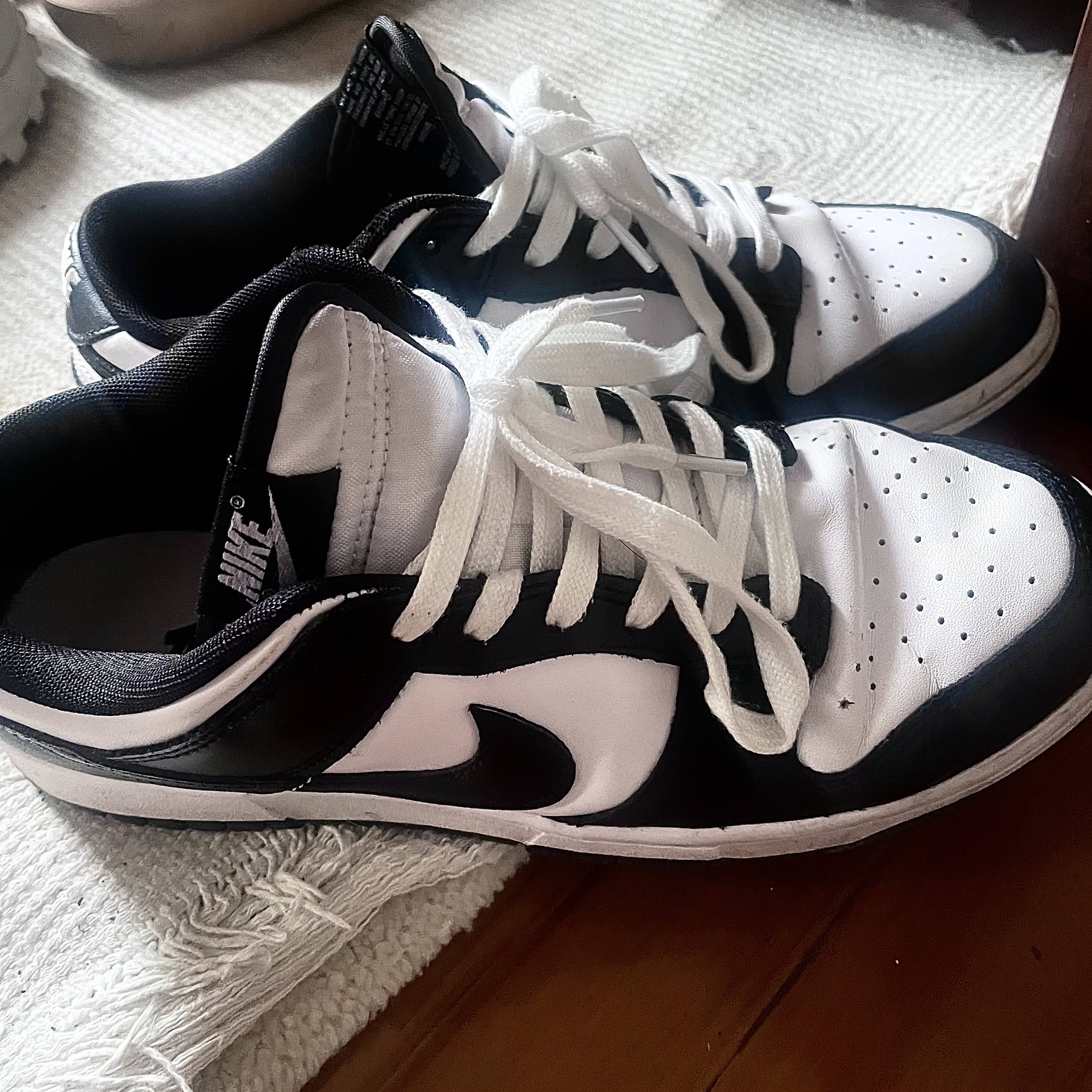 Nike Dunk Low Retro Black 착용 스타일