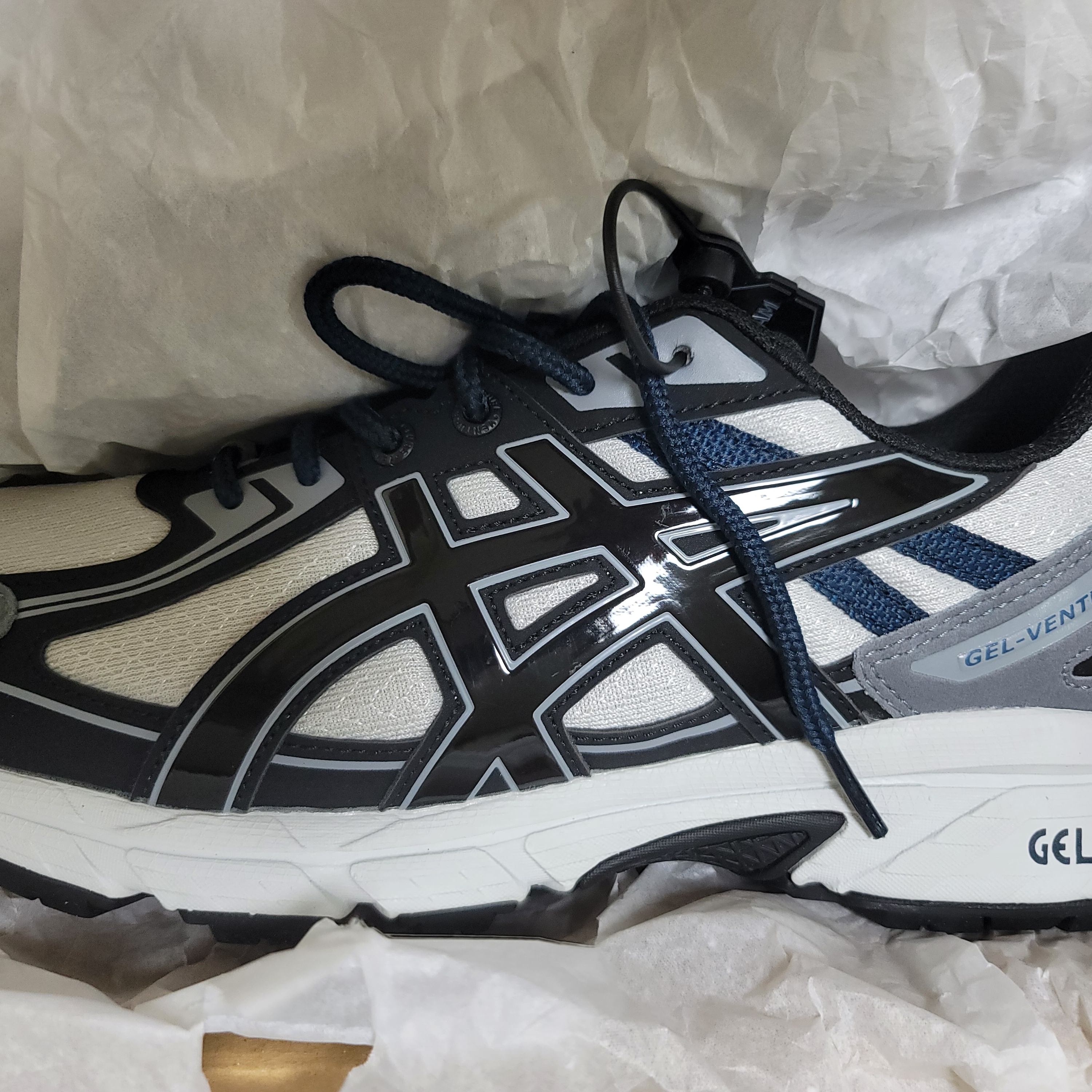 Asics Gel-Venture 6 SPS Glacier Grey 착용 스타일