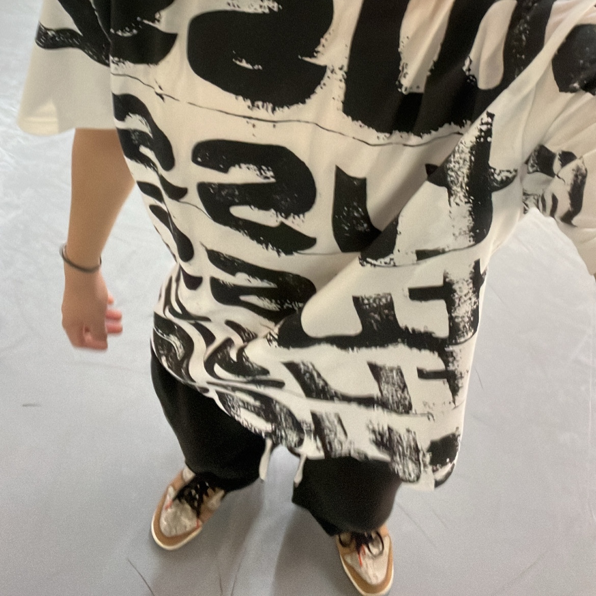 Stussy Stamp T-shirt White, Nike Dunk Low PRM Head to Head 착용 스타일 - 2