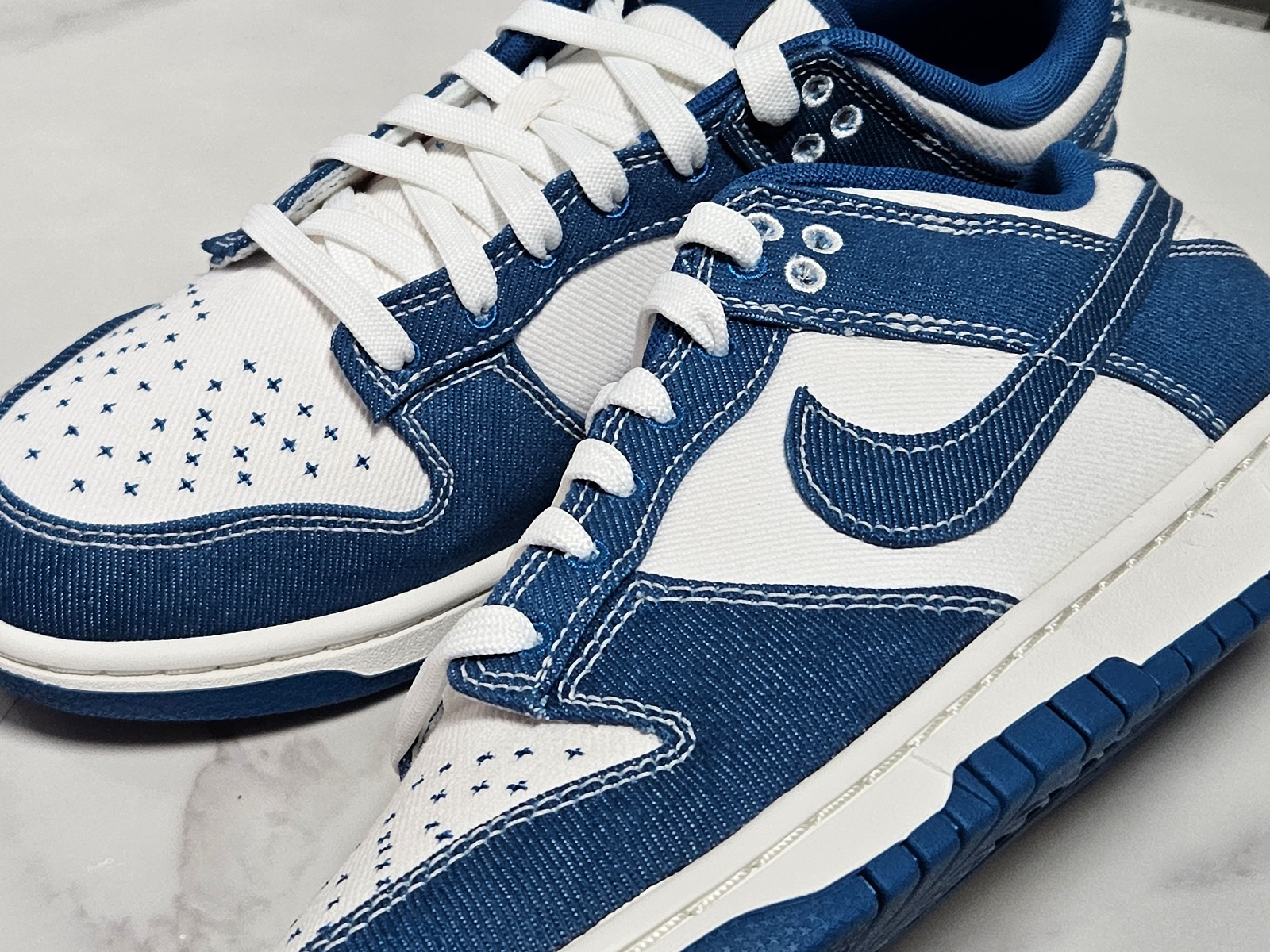 Nike Dunk Low Retro SE Industrial Blue 착용 스타일 - 3
