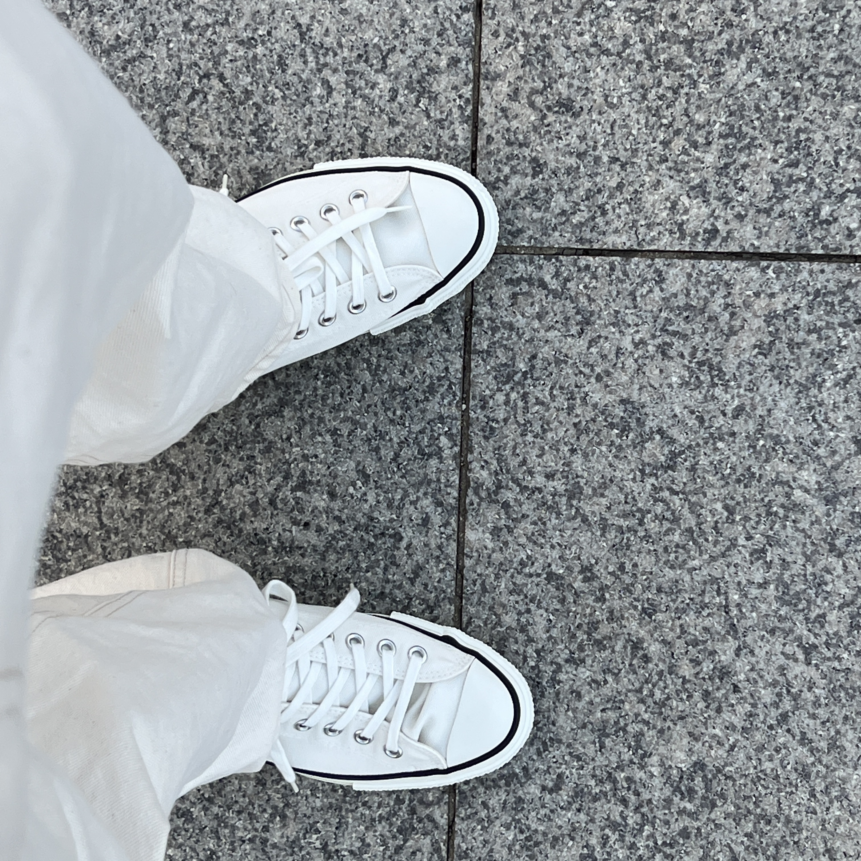 Converse Canvas All Star J Ox White 착용 스타일