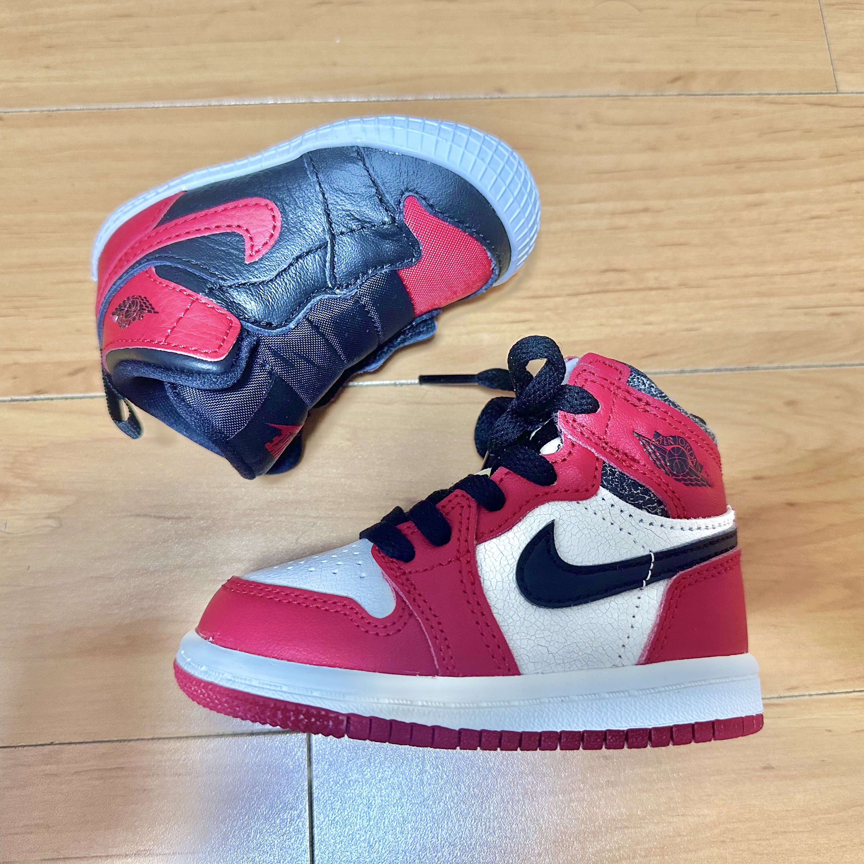 (TD) Jordan 1 Retro High OG Chicago 2022 착용 스타일 - 2