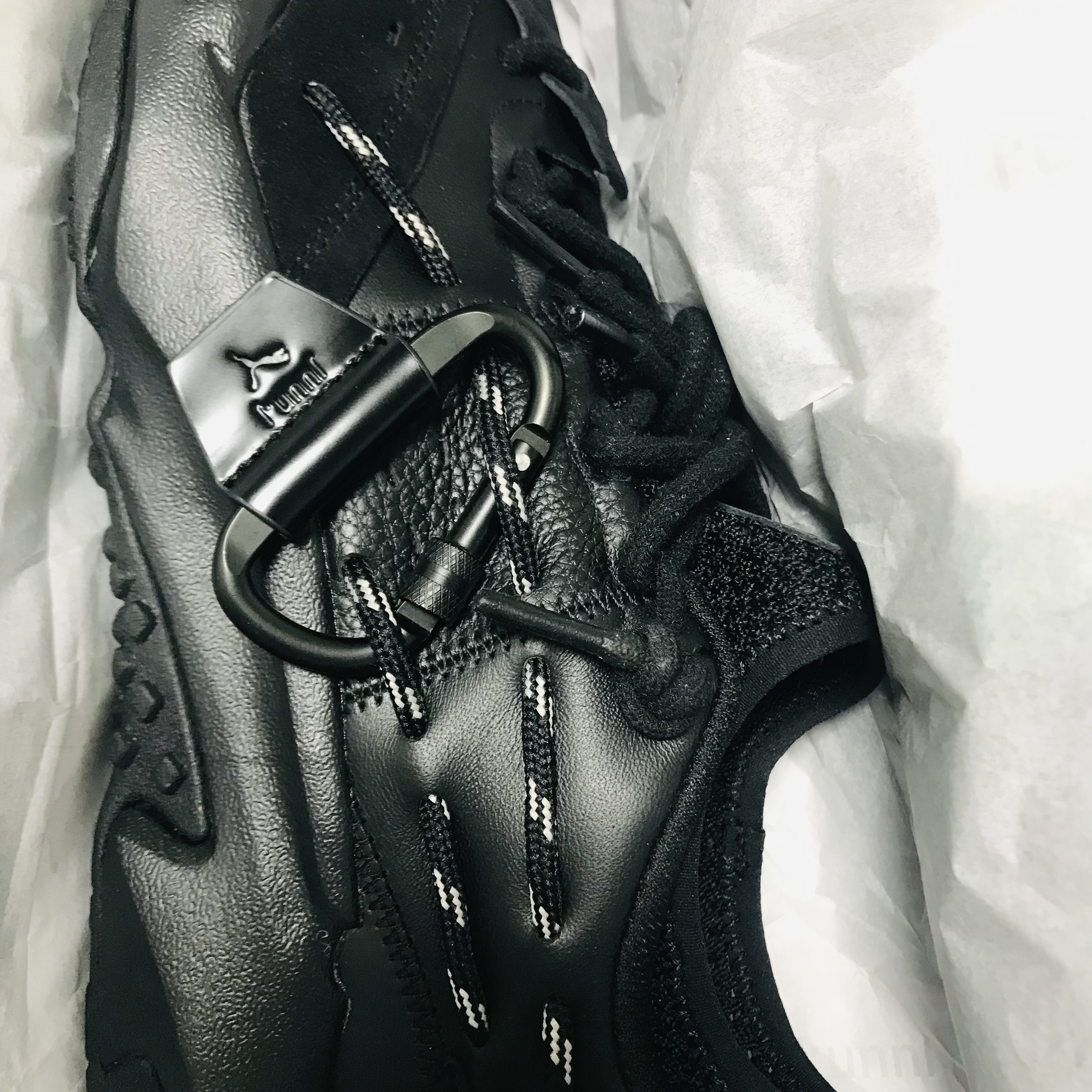 Puma x Juun.J Plexus Black 착용 스타일