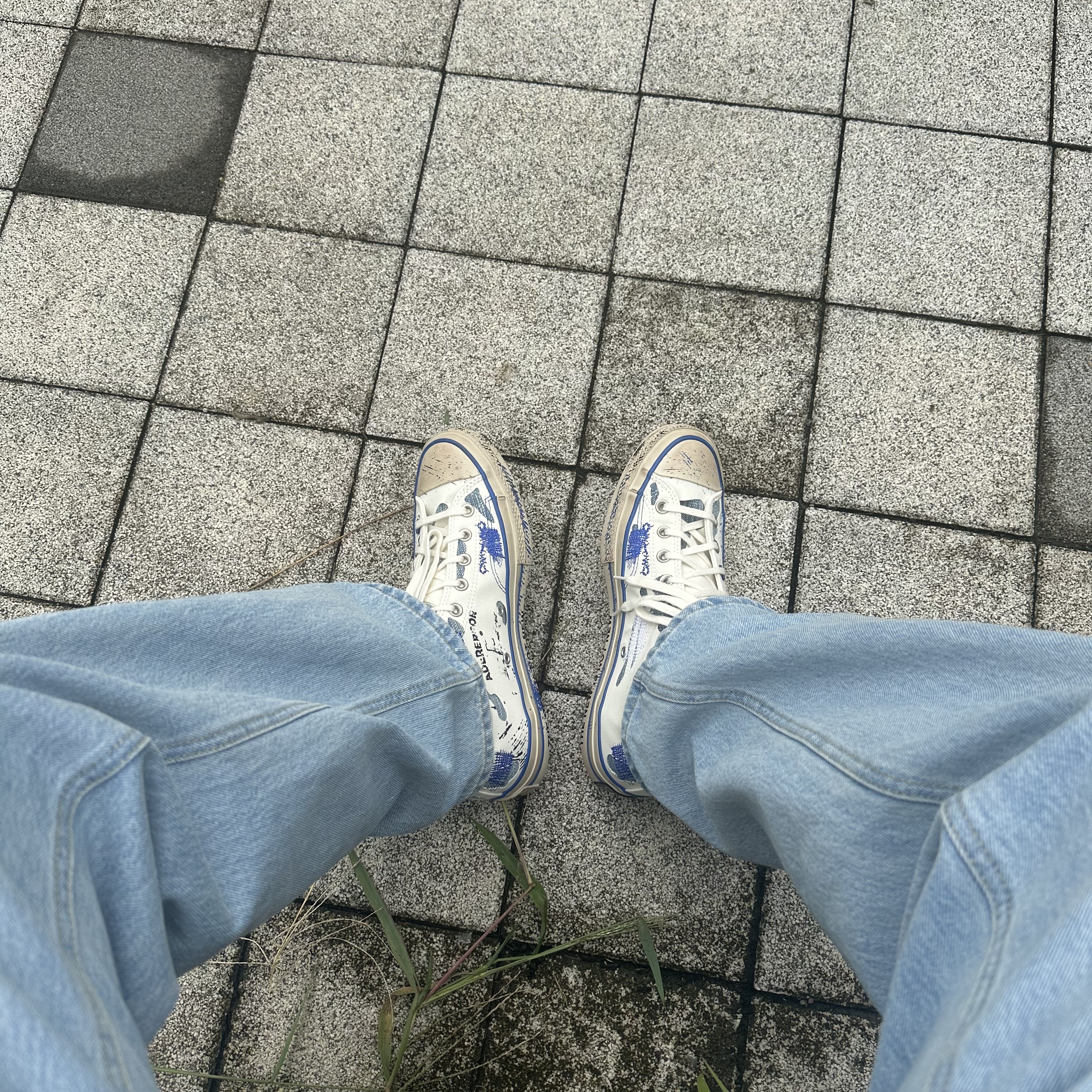 Converse x Ader Error Chuck 70 High White 착용 스타일 - 2