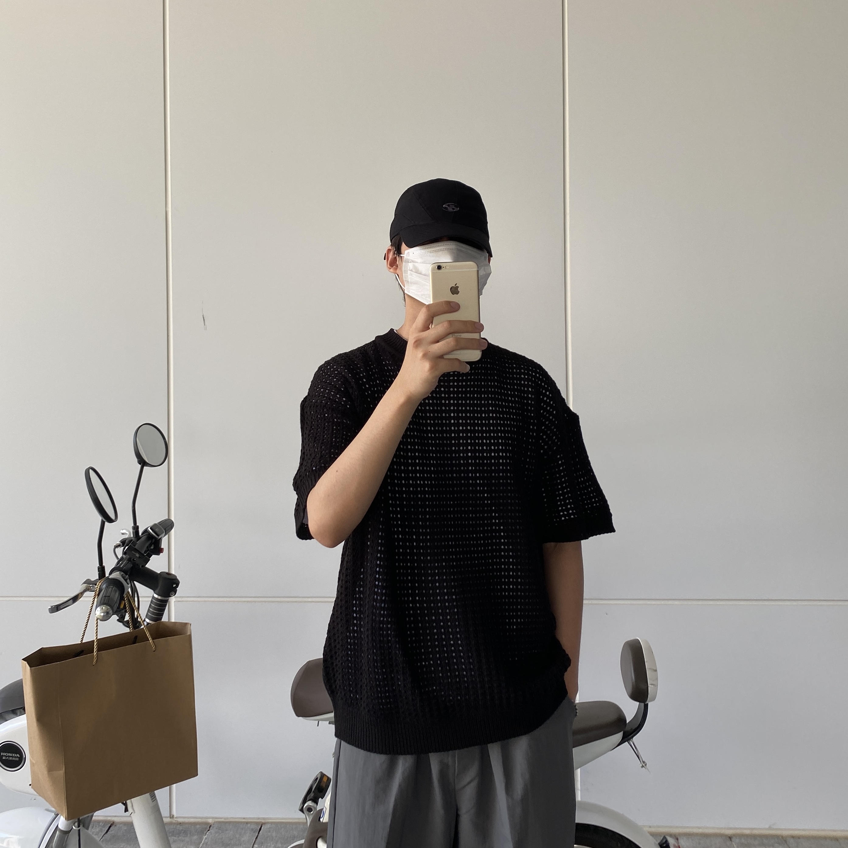 Sansan Gear Ball Cap Black - 23SS, Jordan 1 Mid Light Smoke Grey Anthracite 착용 스타일 - 2