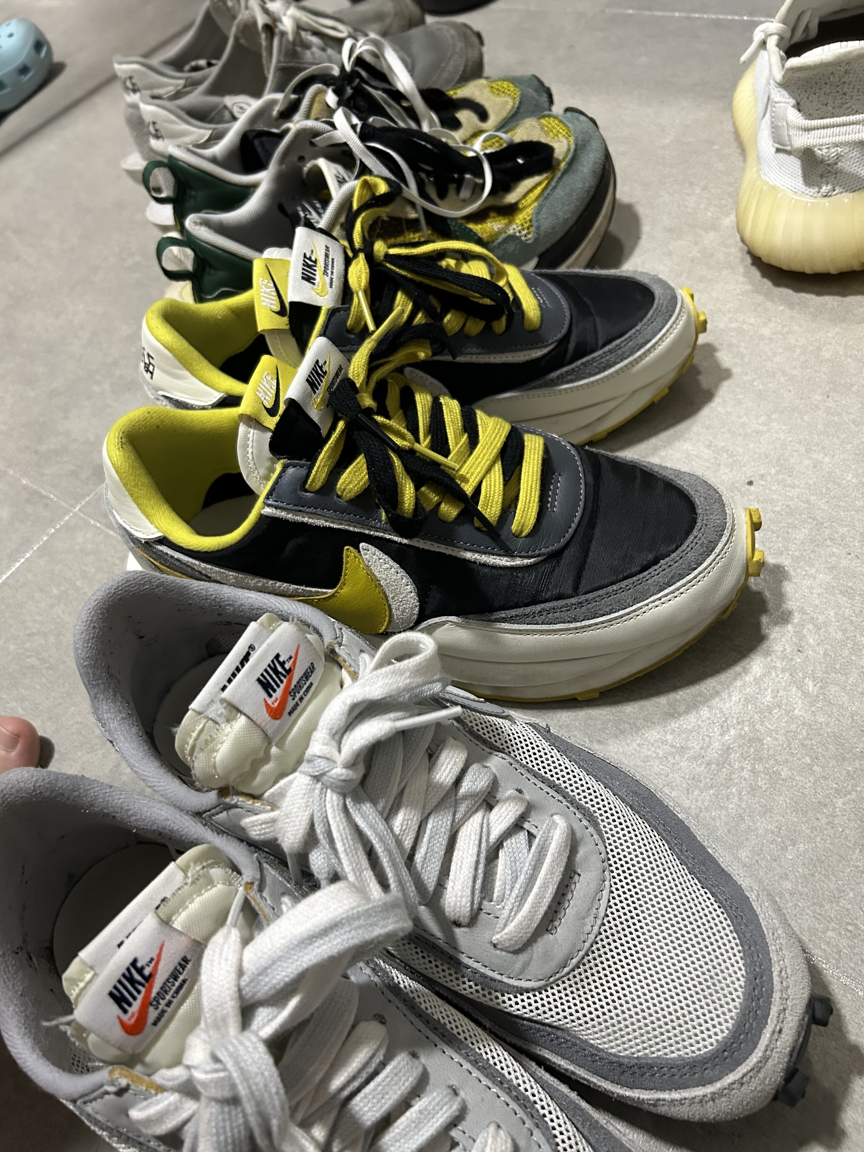 Nike x Sacai x Undercover LDWaffle Black Bright Citron, Nike x Sacai LDWaffle Summit White 착용 스타일