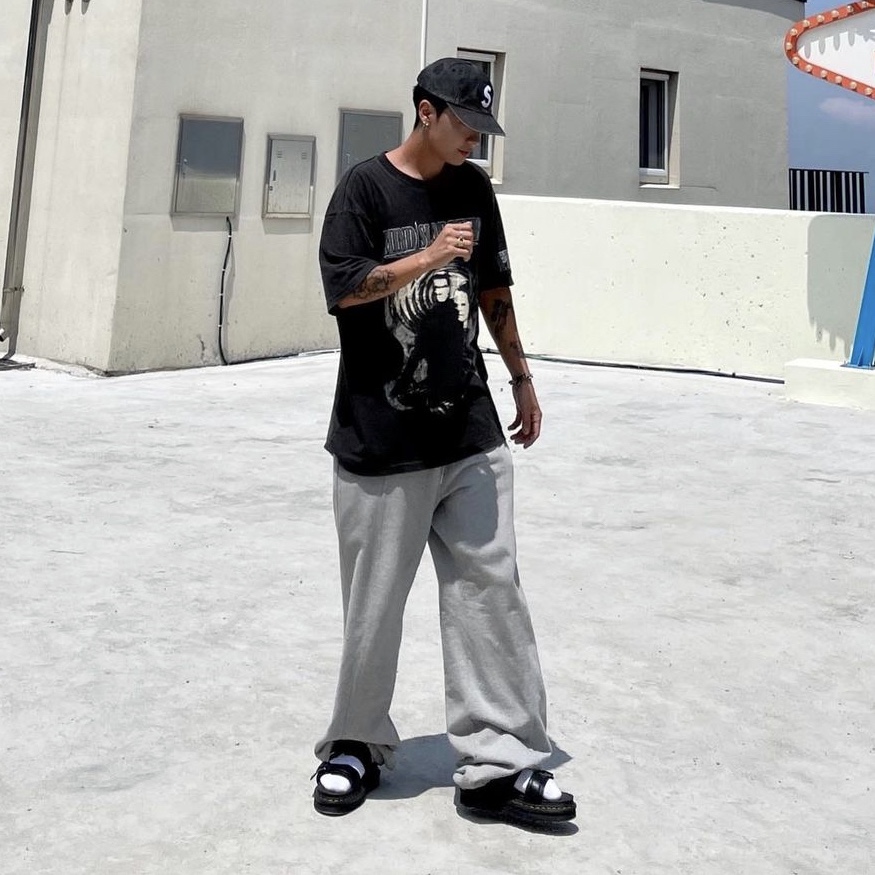 Supreme Pigment Canvas S Logo 6-Panel Black - 23SS, Project G/R Mind Slaughter Vintage Washeed T-Shirt Black 착용 스타일