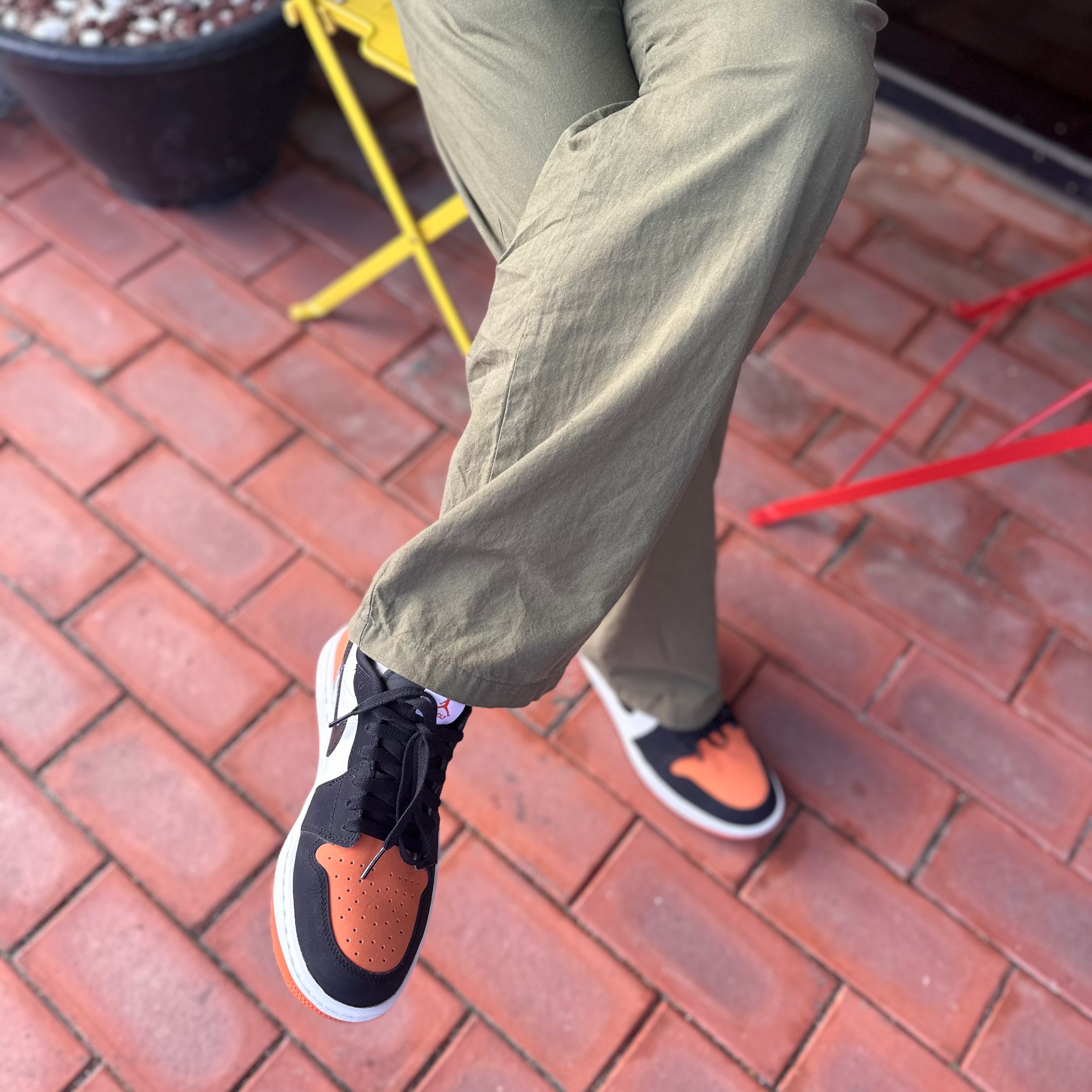 Jordan 1 Low Golf Starfish 착용 스타일