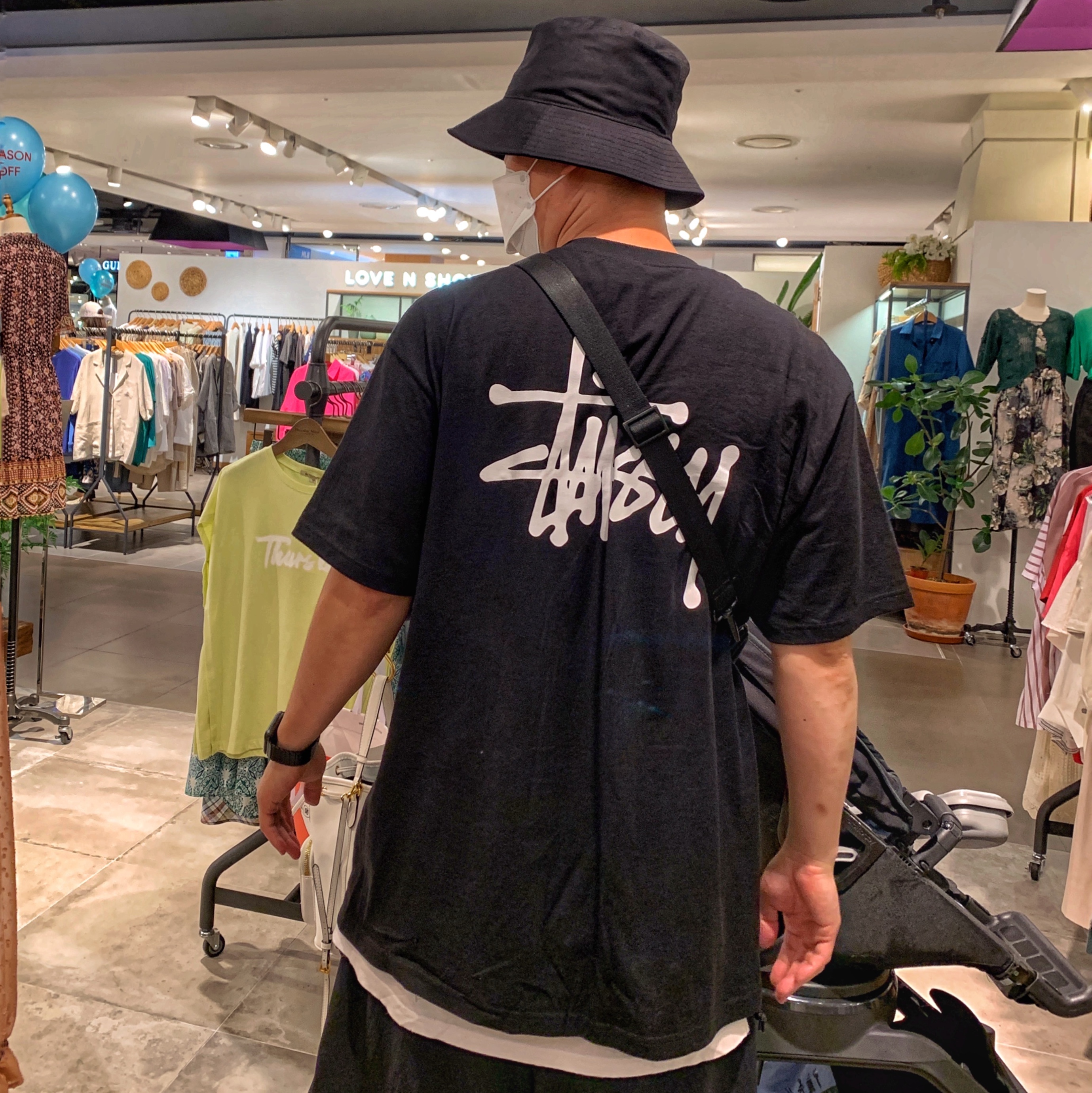 Stussy Basic Stussy T-Shirt Black 2023 착용 스타일